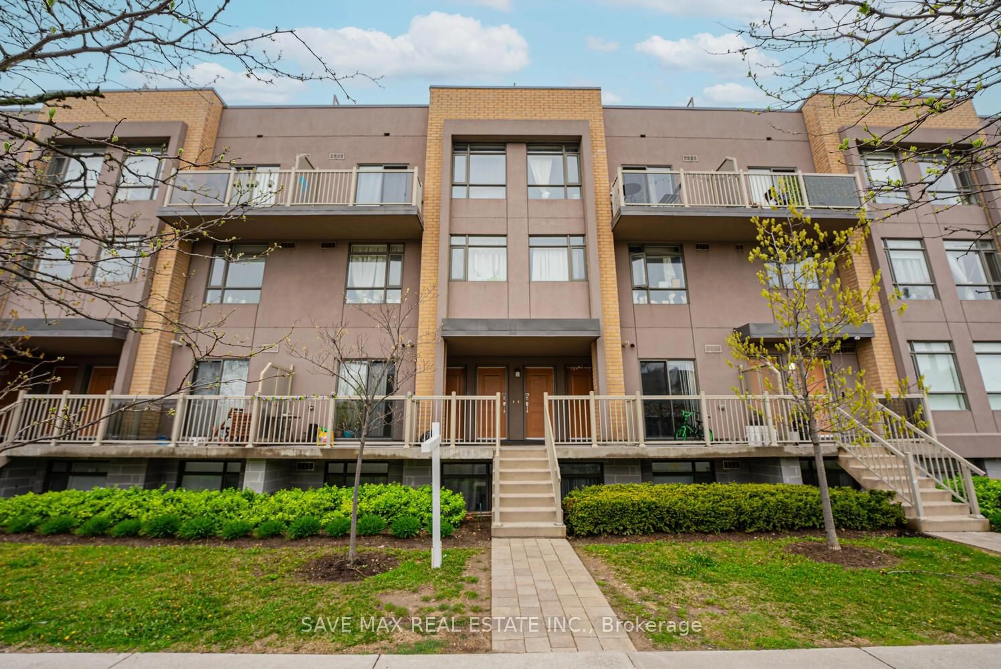 Unknown for 1070 Progress Ave #306, Toronto Ontario M1B 0C5
