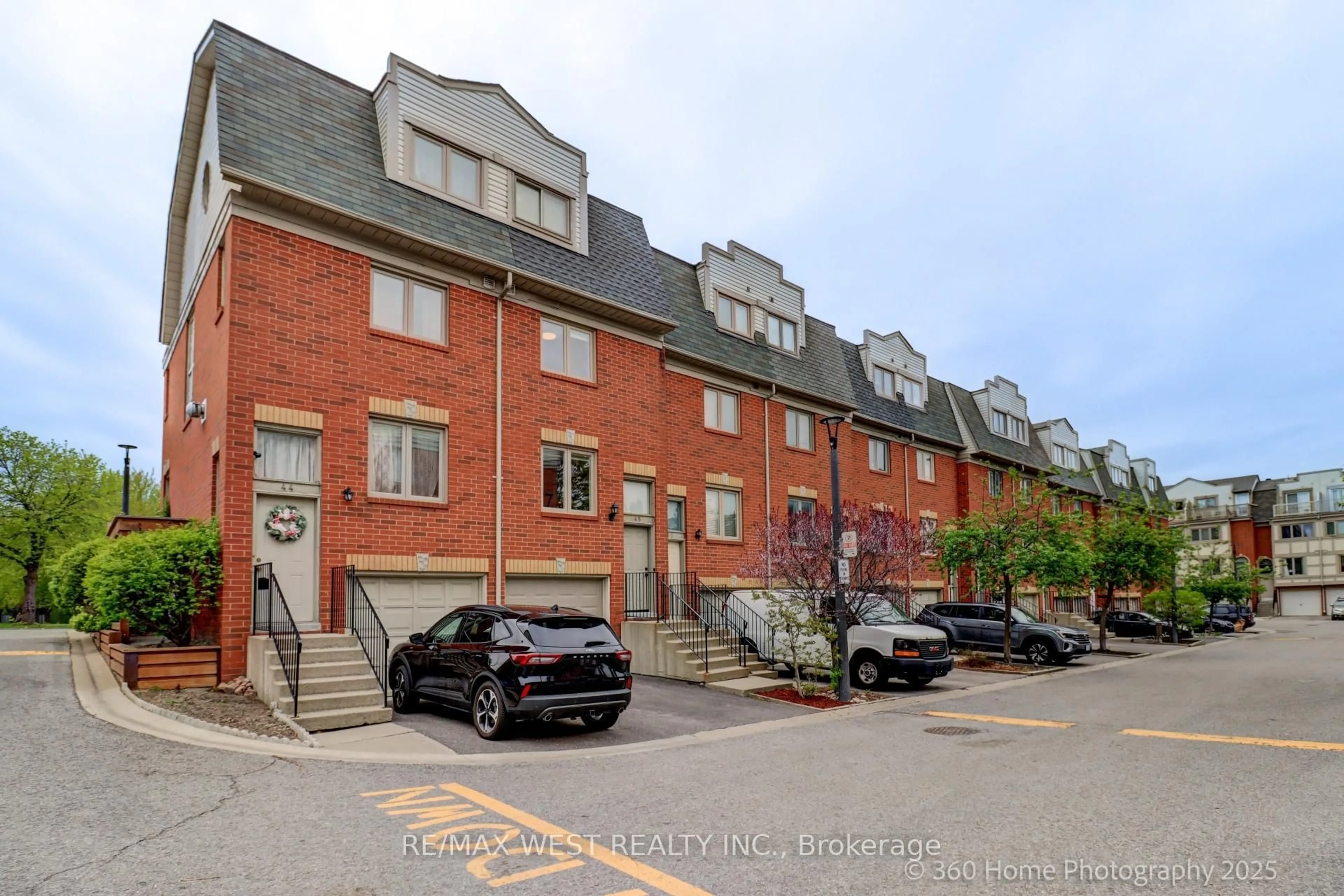 Unknown for 1635 Pickering Pkwy #45, Pickering Ontario L1V 6W8