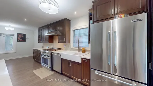 Additional image 35 of 165 Harewood Ave