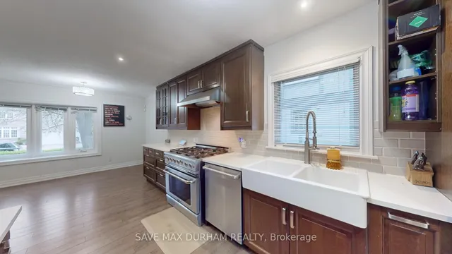 Additional image 34 of 165 Harewood Ave