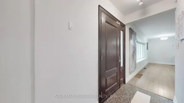 Additional image 23 of 165 Harewood Ave