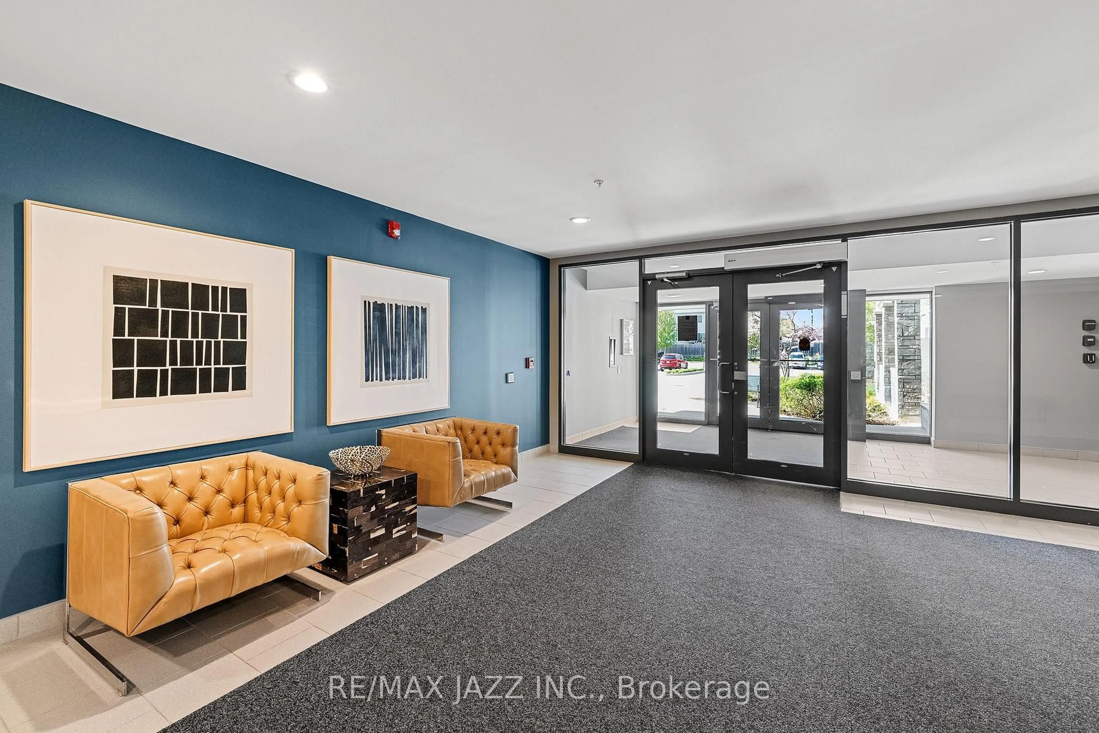 Unknown for 290 Liberty St #316, Clarington Ontario L1C 0V5