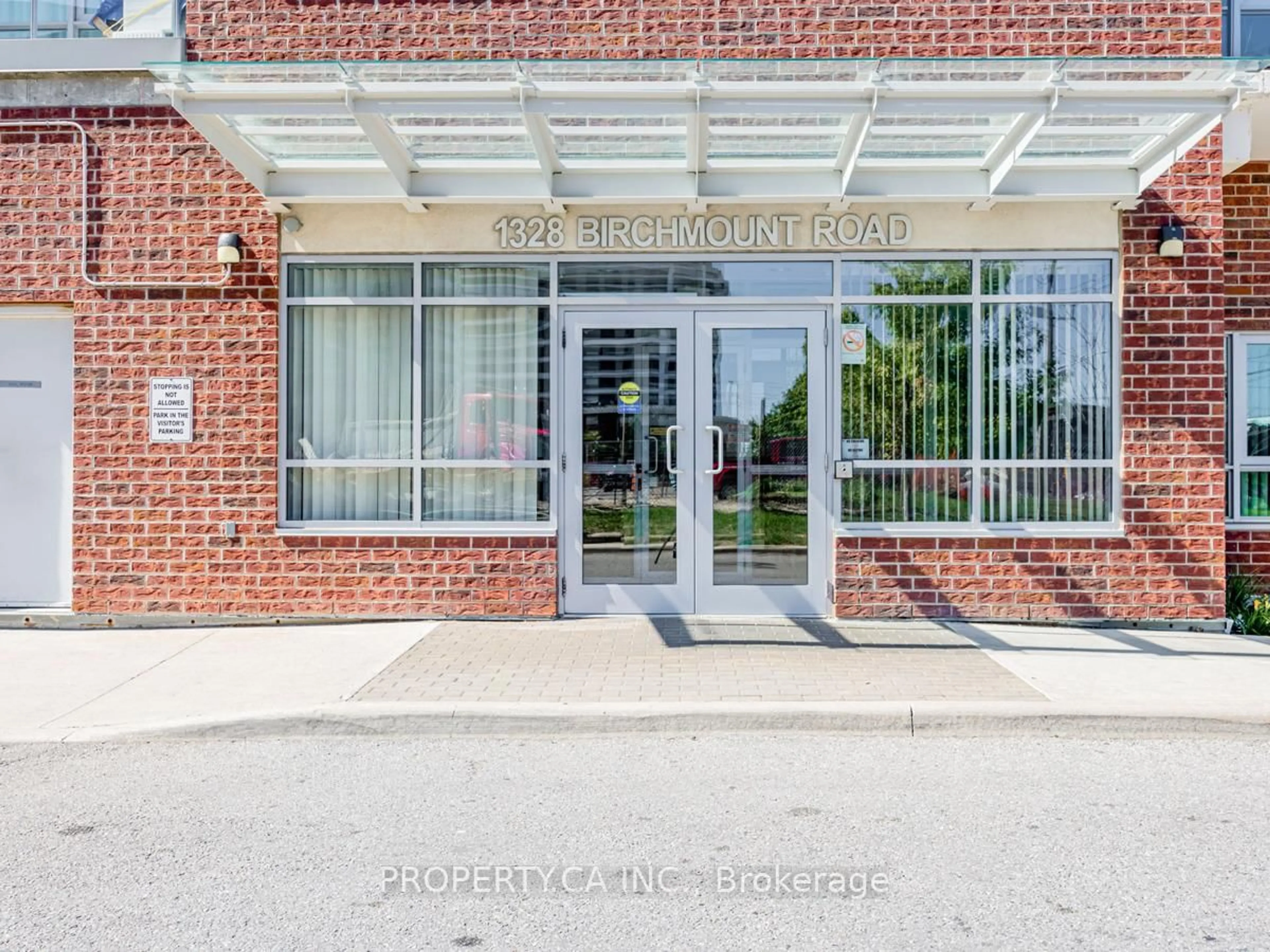 Indoor foyer for 1328 Birchmount Rd #809, Toronto Ontario M1R 0B6