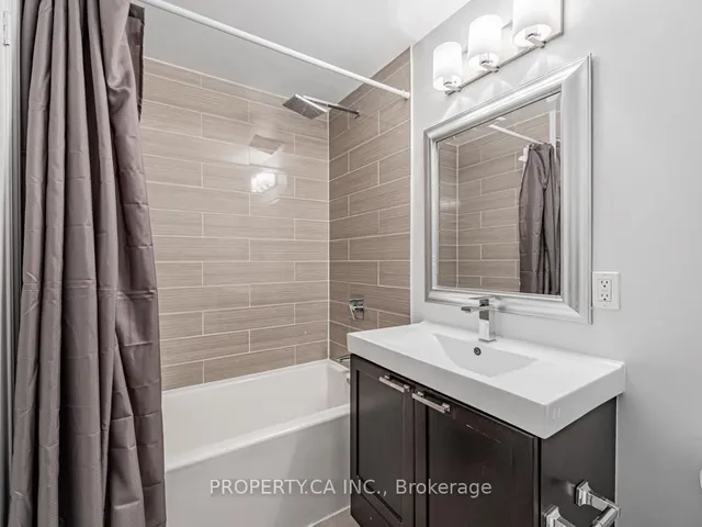Additional property image - 1328 Birchmount Rd Unit 809