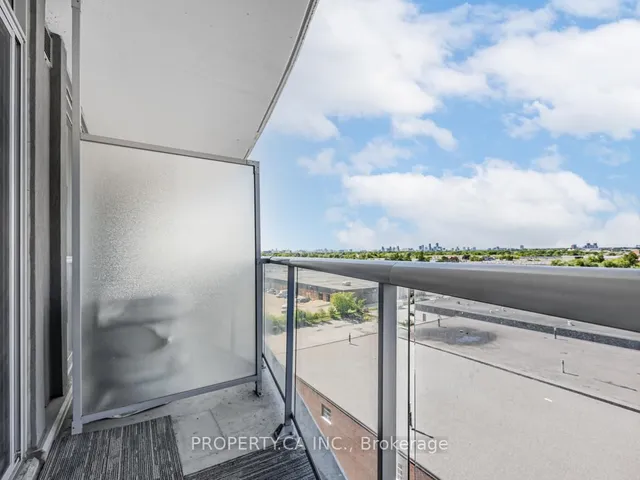 Additional property image - 1328 Birchmount Rd Unit 809