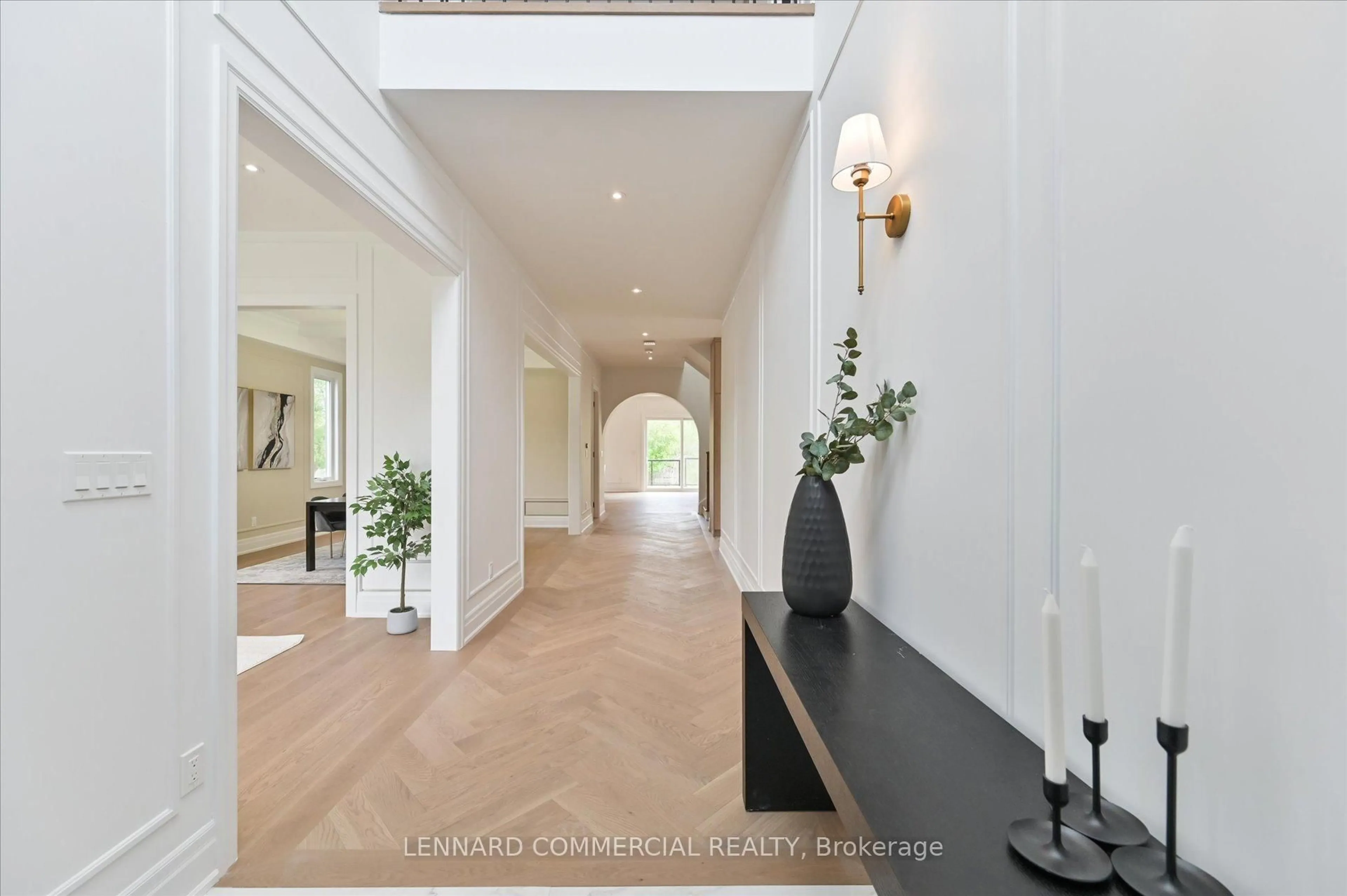 Indoor entryway for 859 Welrus St, Pickering Ontario L1V 1S8