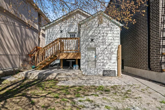 Additional property image - 82 Haslam St