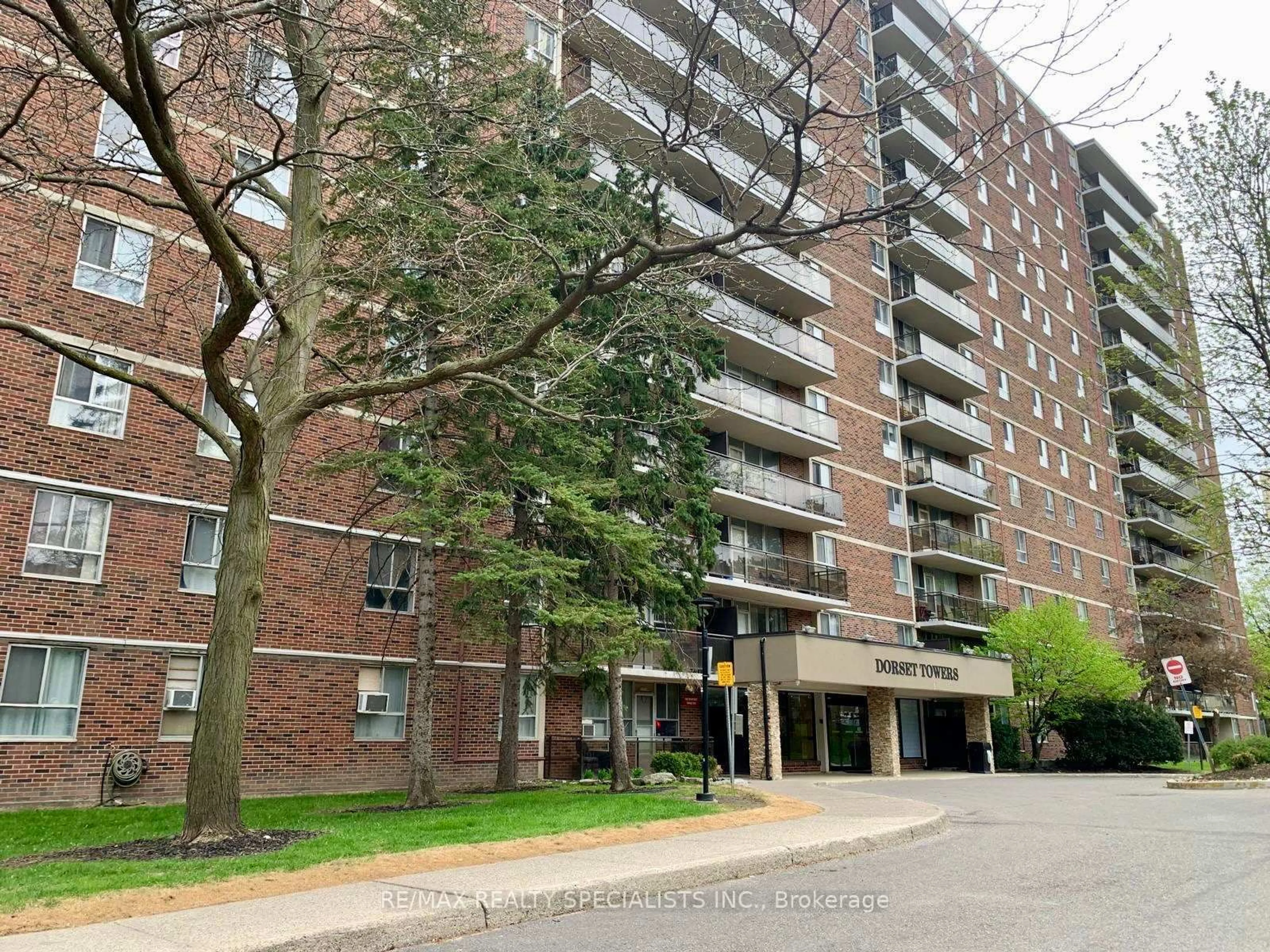 Unknown for 1950 Kennedy Rd #108, Toronto Ontario M1P 4S9