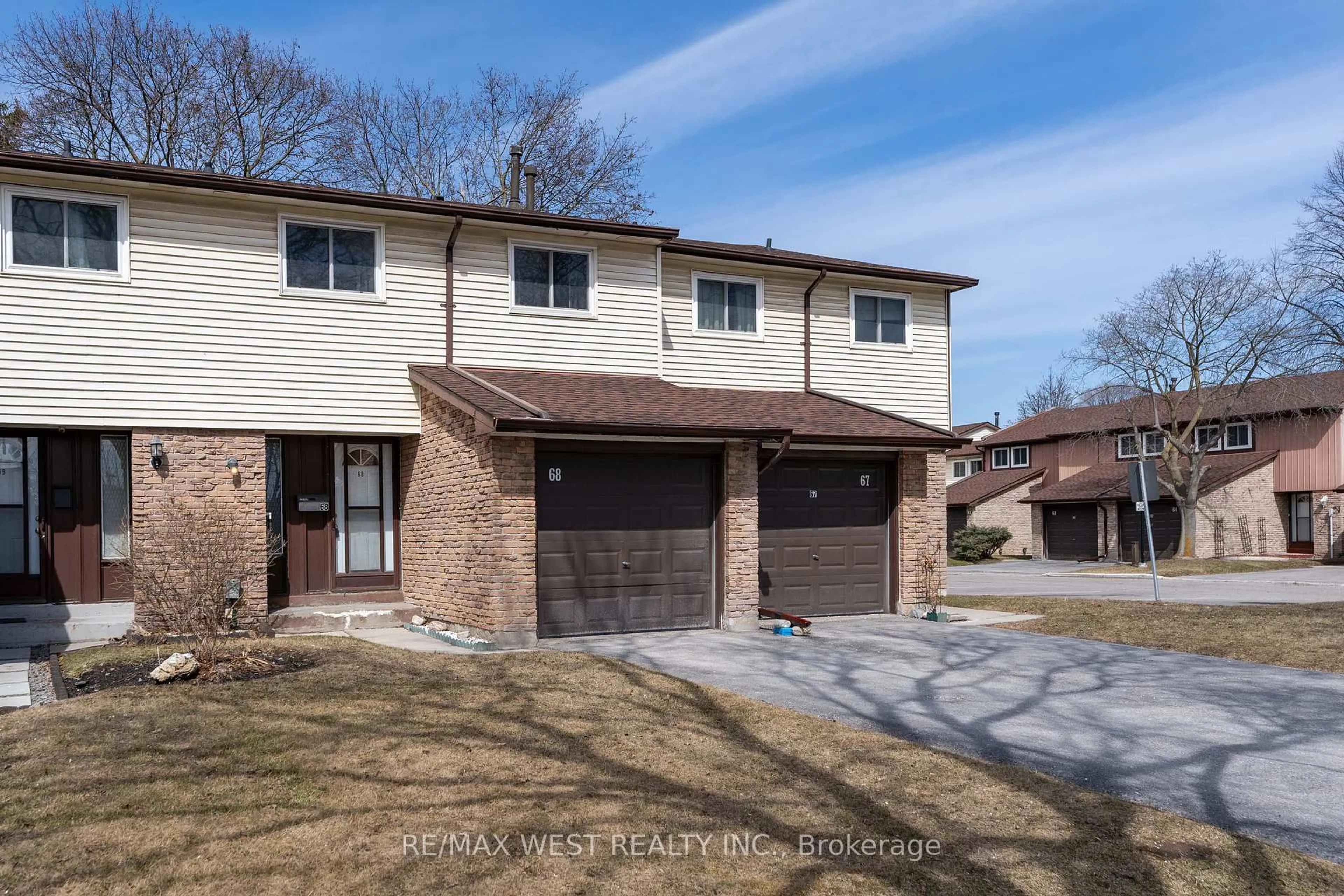 Home with brick exterior material, street for 222 Pearson St #68, Oshawa Ontario L1G 7C6
