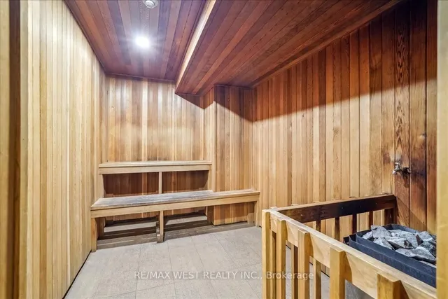Additional property image - 15 Torrance Rd Unit 1002