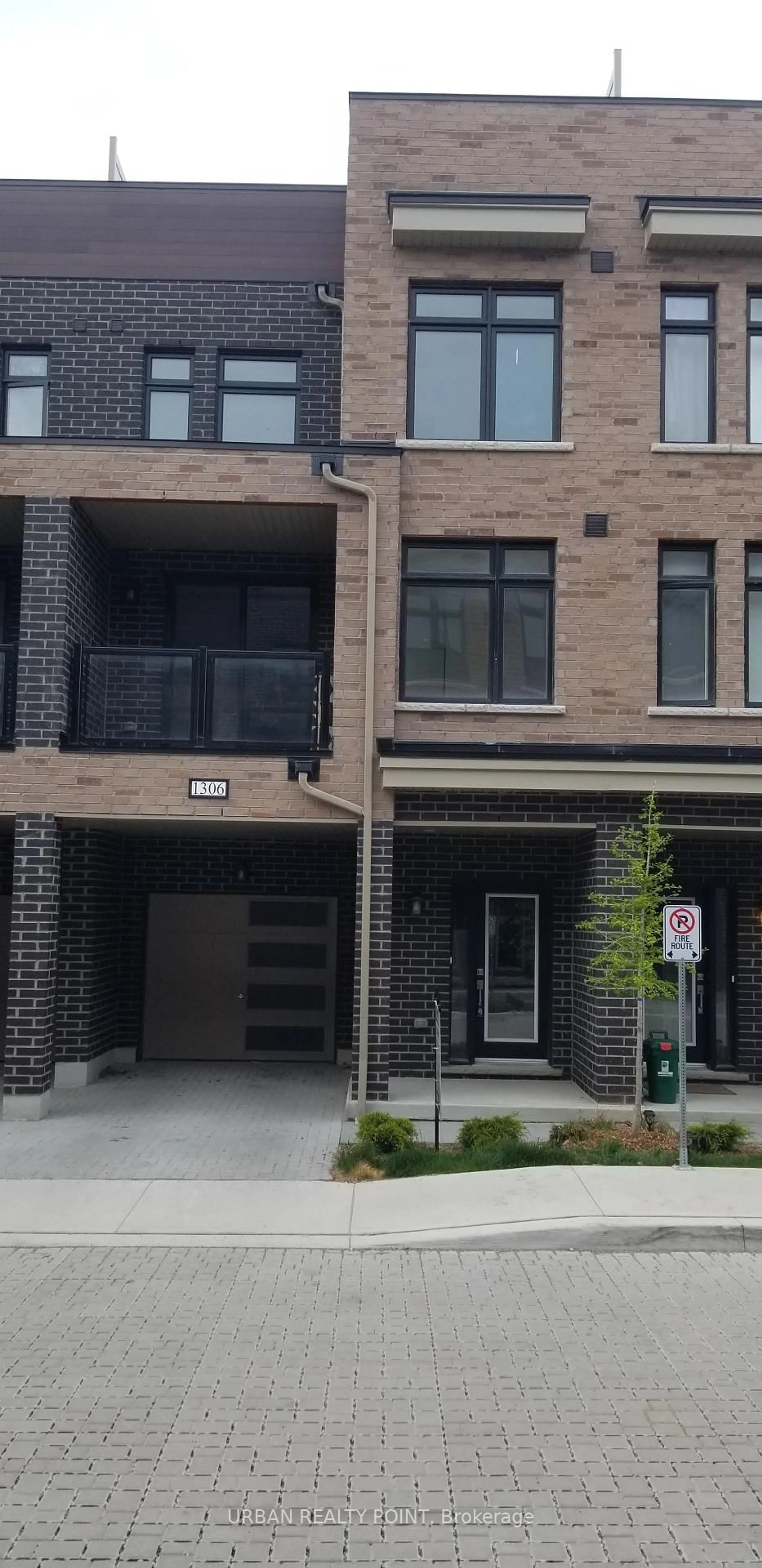 Home with brick exterior material, street for 1865 Pickering Pkwy #1306, Pickering Ontario L1V 0H2