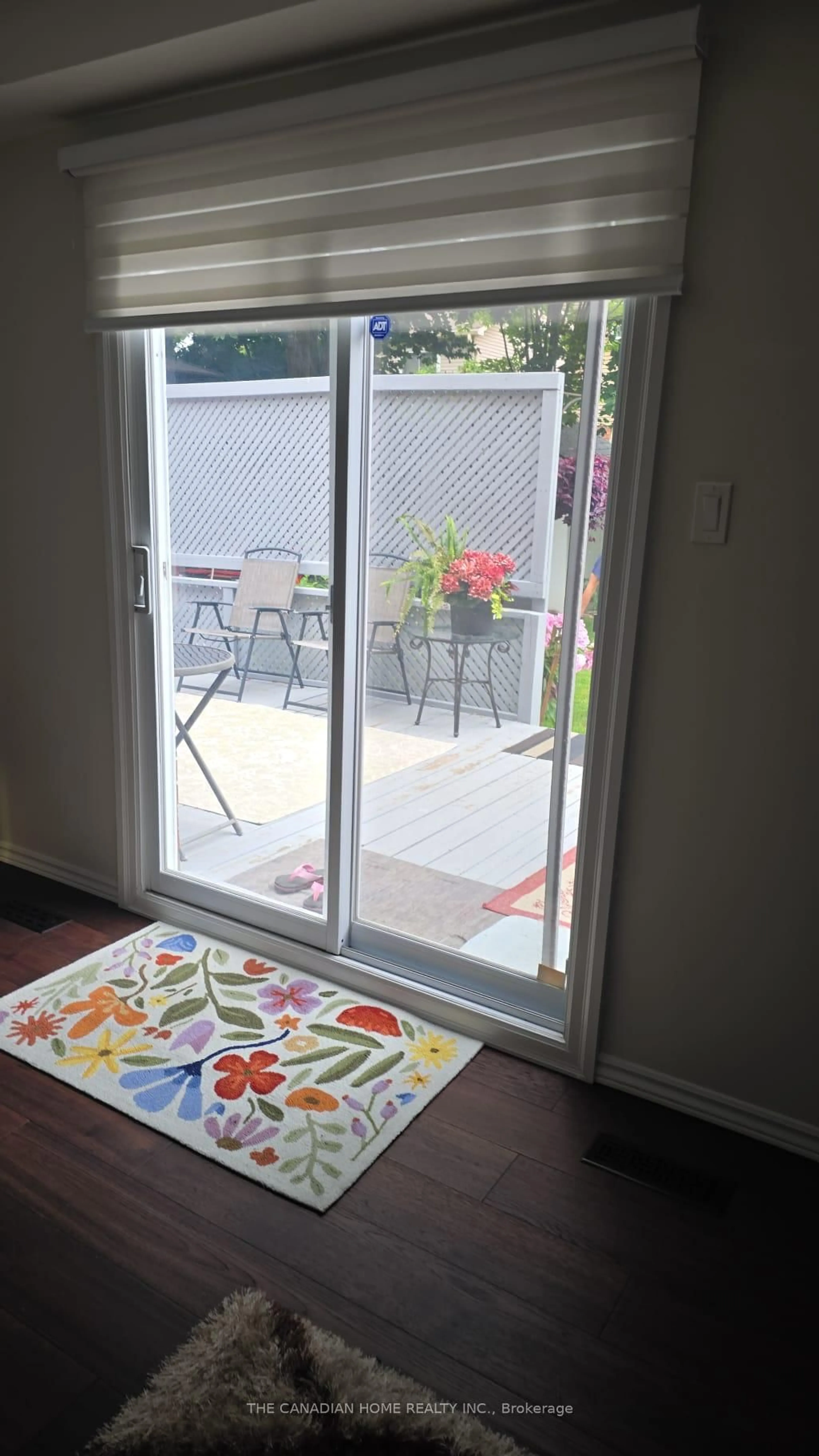Patio, street for 130 William Stephenson Dr, Whitby Ontario L1N 8V1