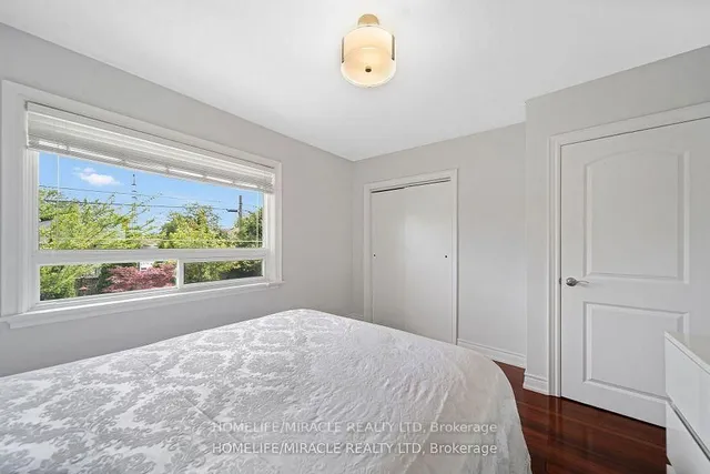 Additional property image - 90 Deanvar Ave