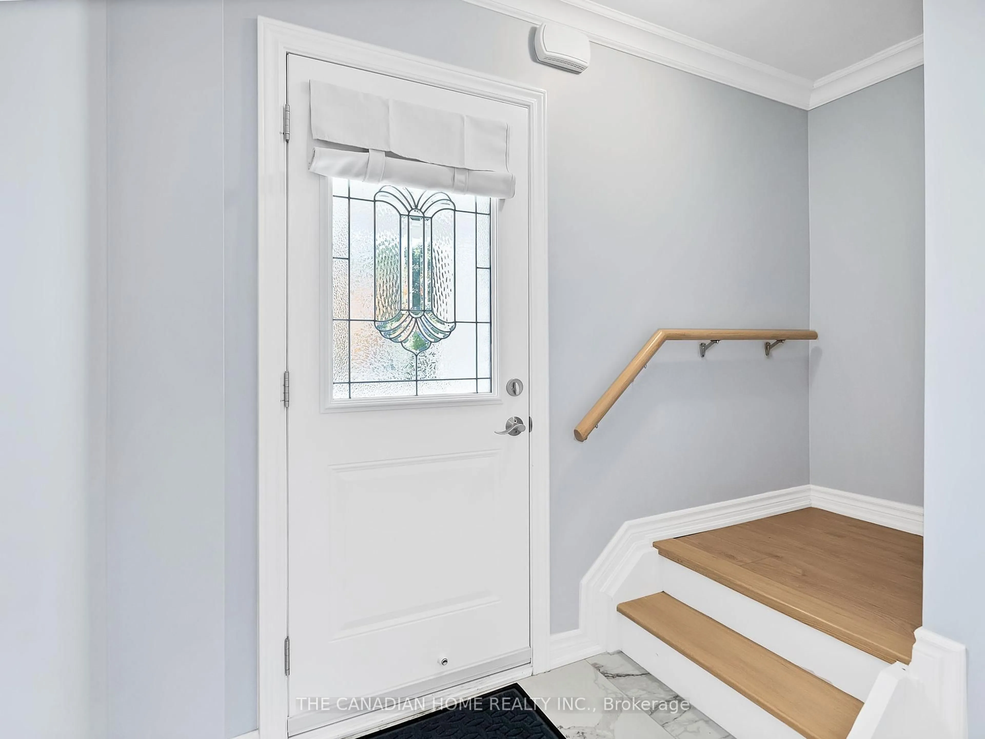Indoor entryway for 3 Shier Dr, Toronto Ontario M1J 2T1