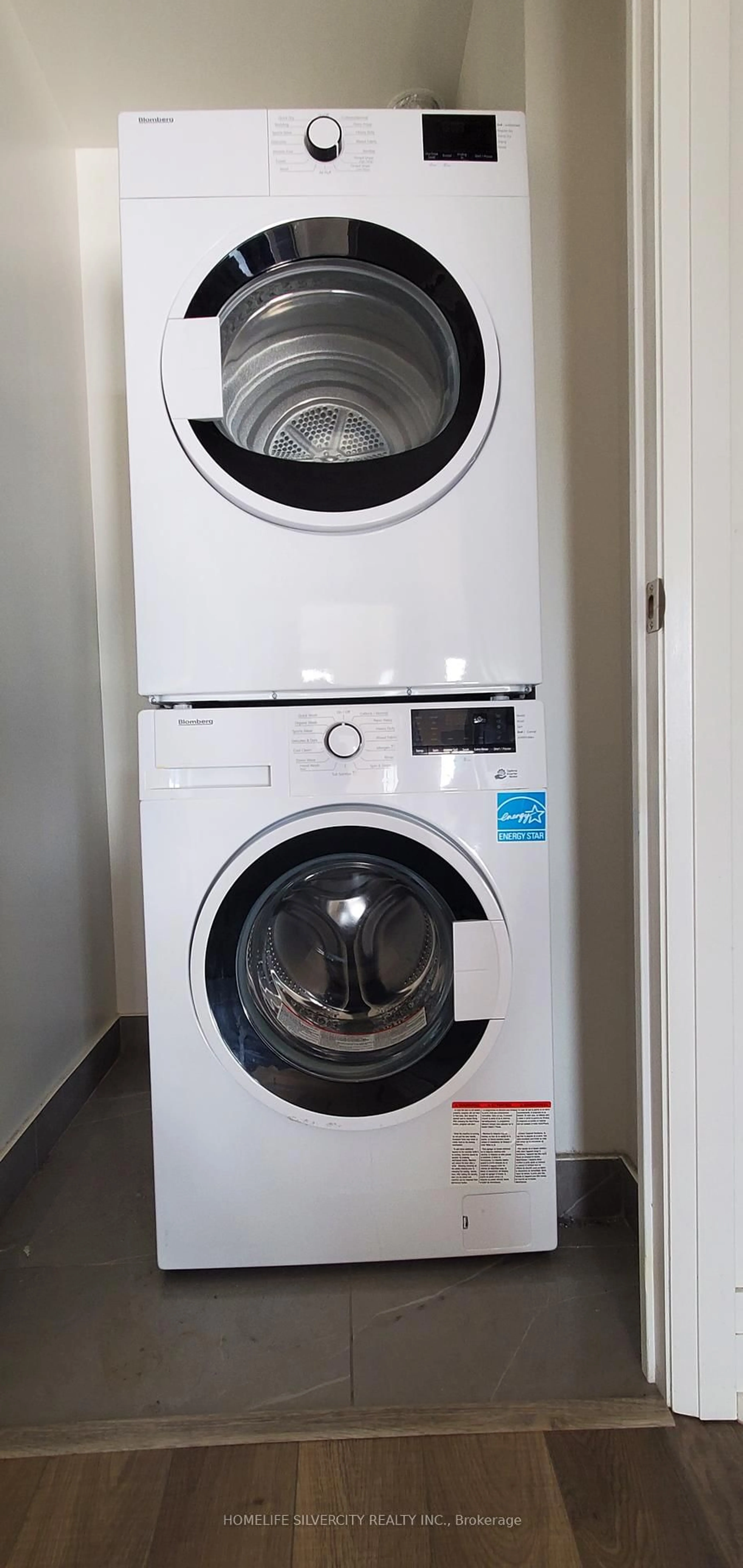 Laundry room for 3121 SHEPPARD Ave #1507, Toronto Ontario M1T 0B6