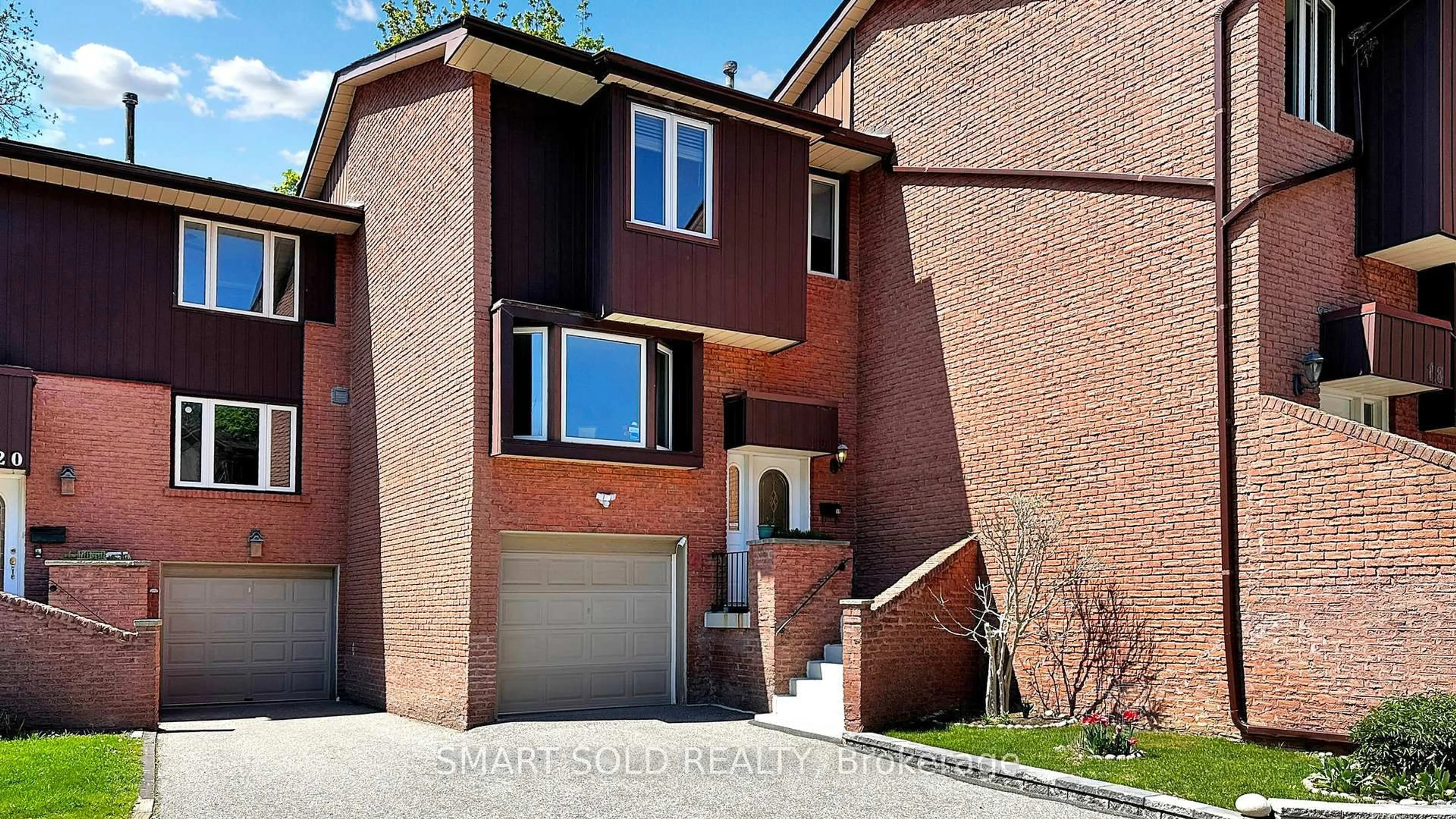 Home with brick exterior material, street for 2606 Midland Ave #19, Toronto Ontario M1S 1R5