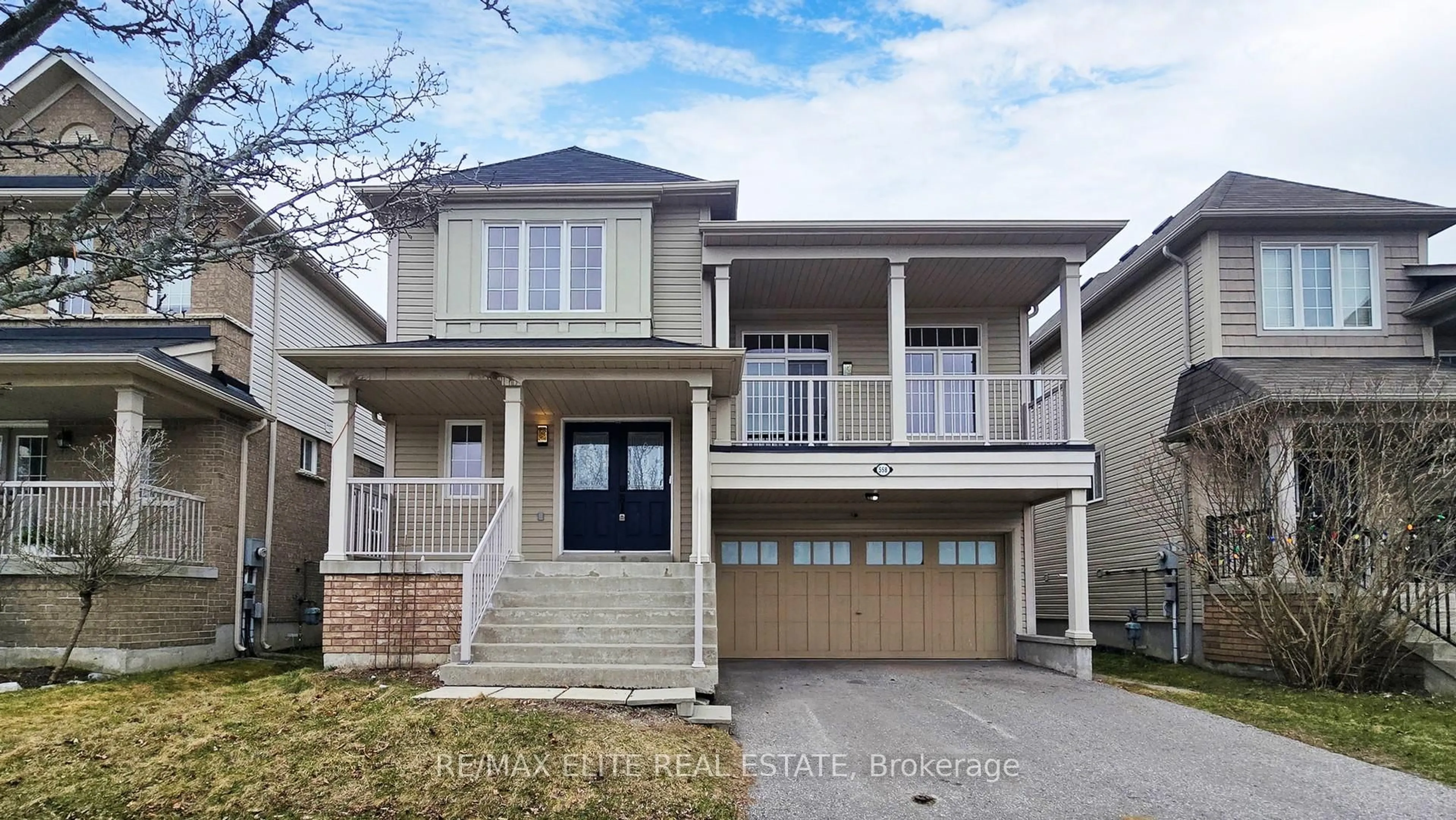 Home with vinyl exterior material, street for 558 Oldman Rd, Oshawa Ontario L1K 2V9