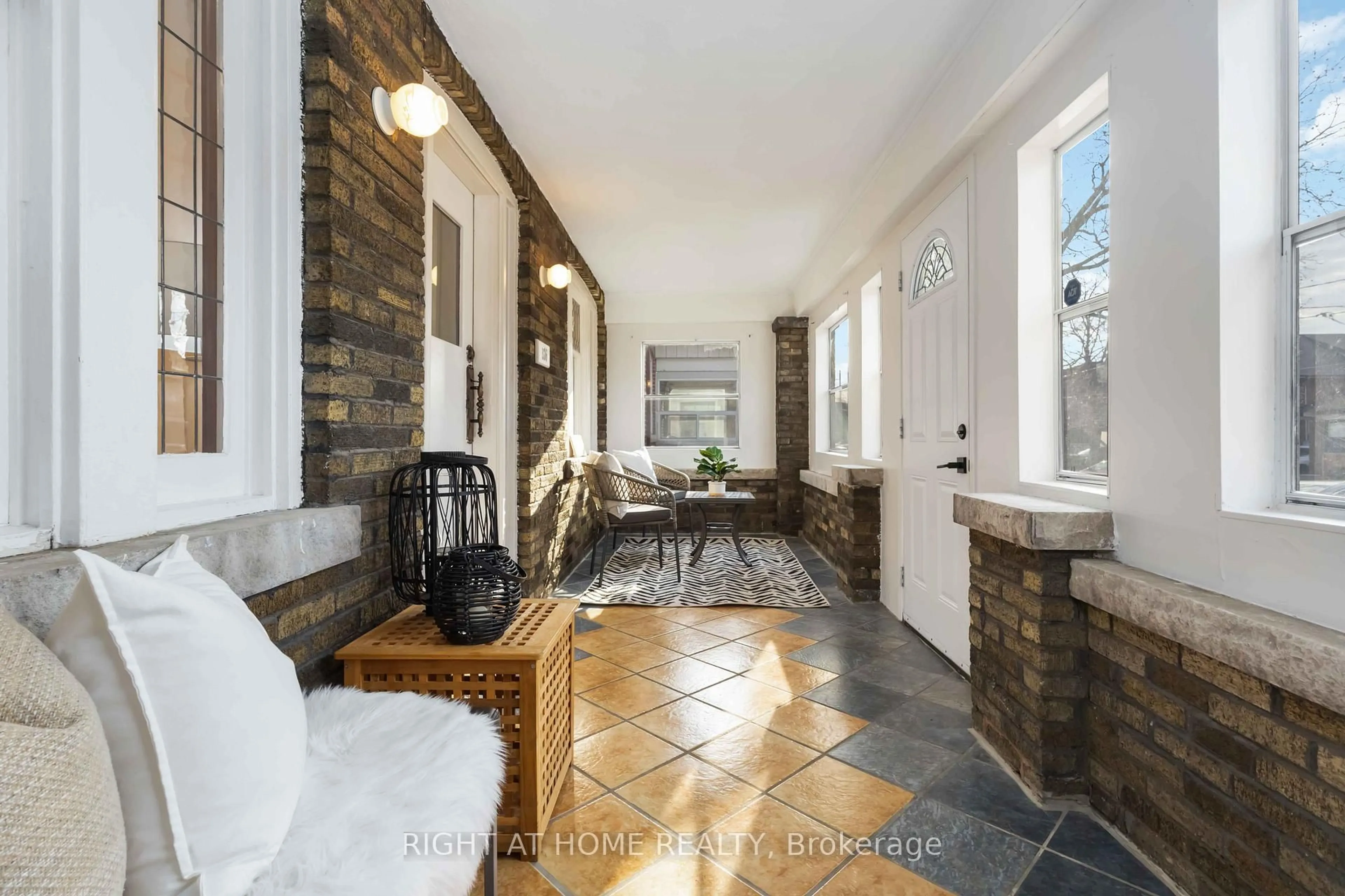 Indoor entryway for 306 Strathmore Blvd, Toronto Ontario M4J 1P8