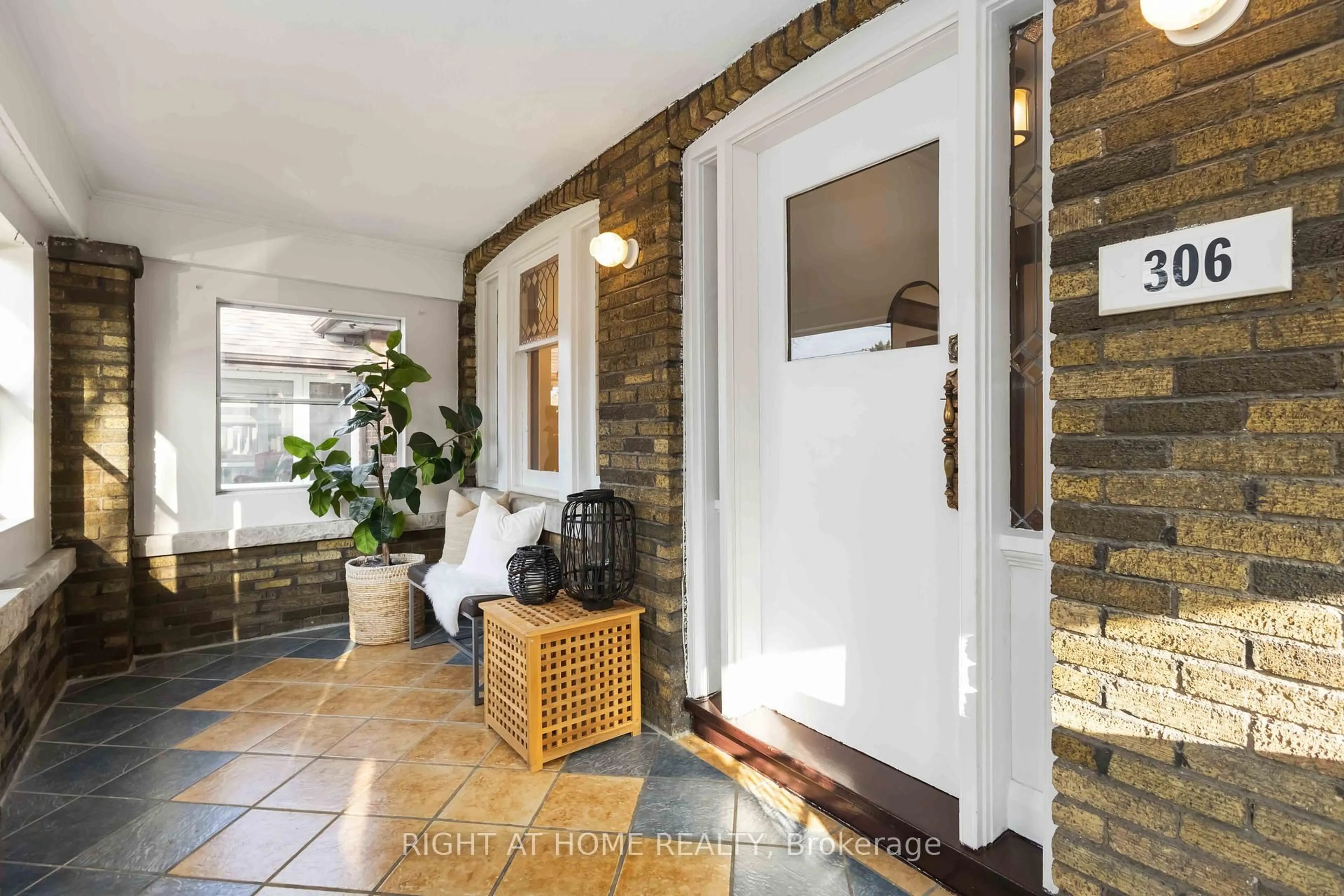 Indoor entryway for 306 Strathmore Blvd, Toronto Ontario M4J 1P8