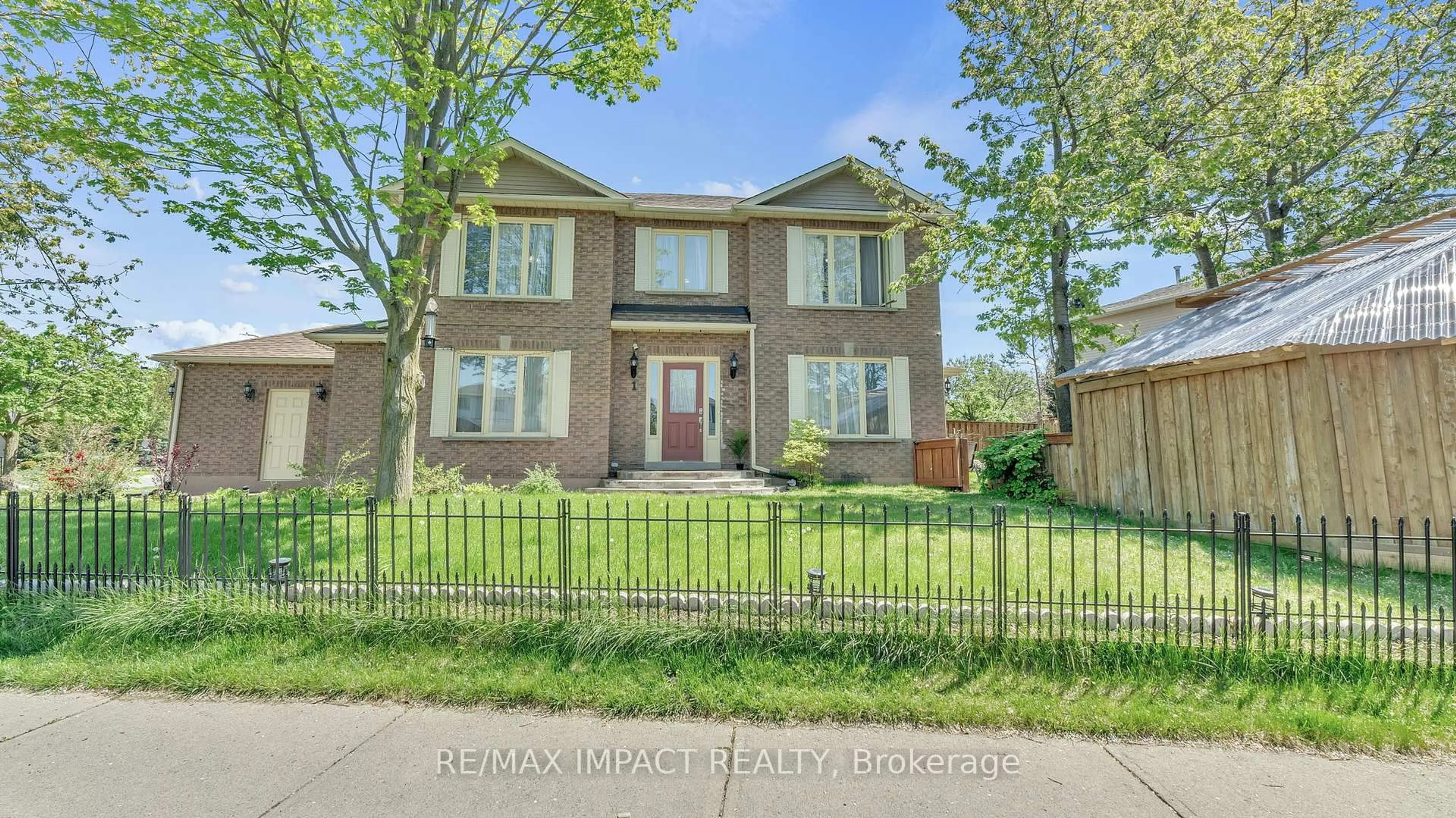 Home with brick exterior material, street for 1 Beechnut Cres, Clarington Ontario L1E 1Y5