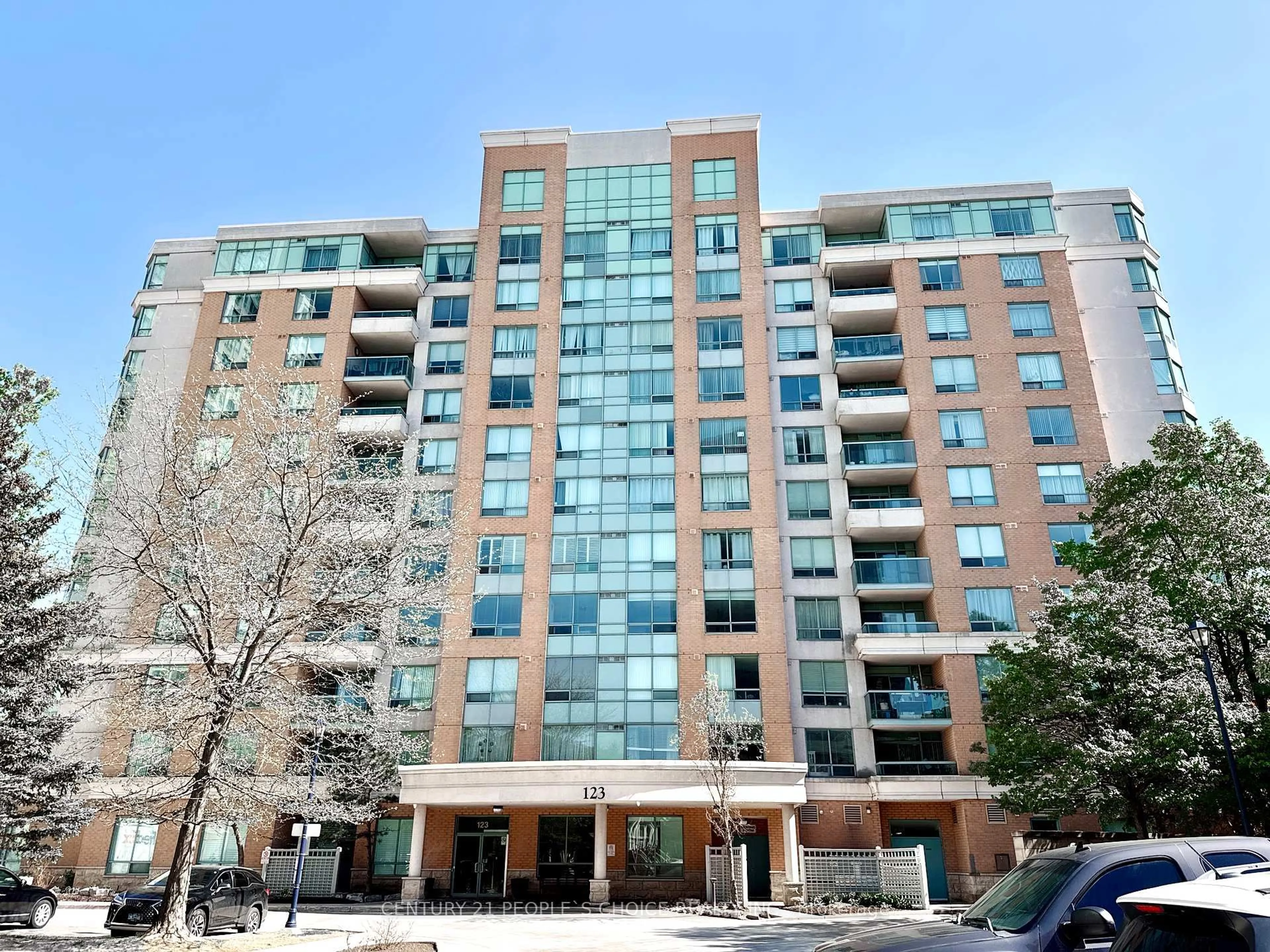 Indoor foyer for 123 Omni Dr #1166, Toronto Ontario M1P 5B1