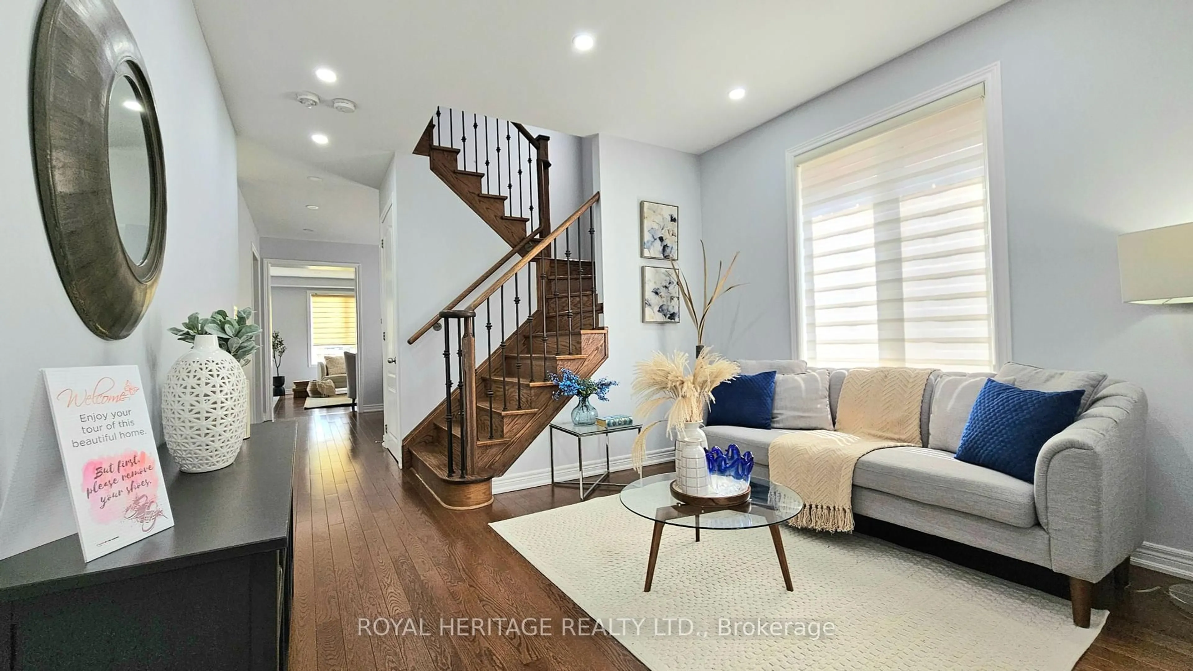 Unknown for 2415 Kentucky Derby Way, Oshawa Ontario L1L 0H3