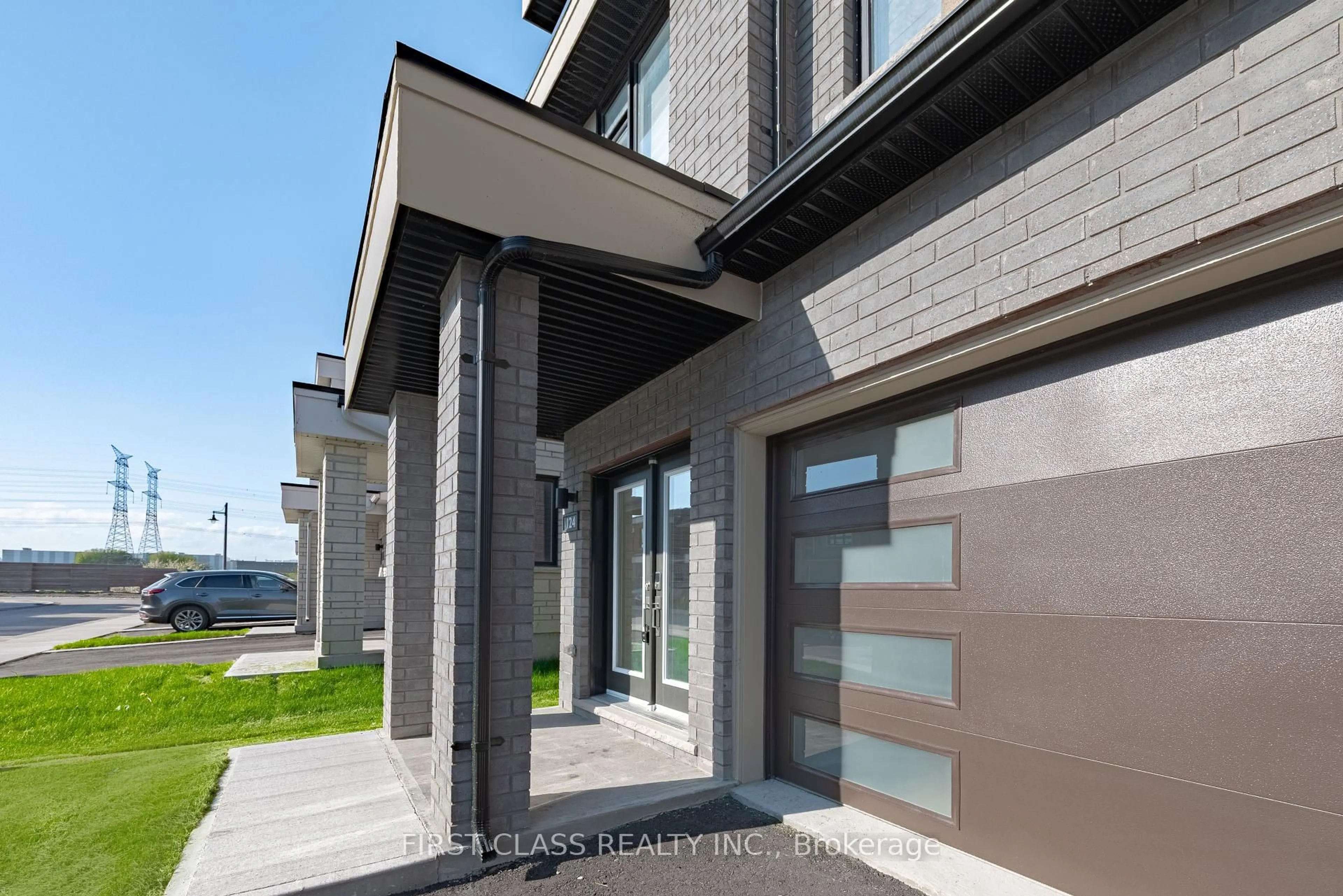 Home with brick exterior material, street for 124 Sailors Landing, Clarington Ontario L1C 3K5