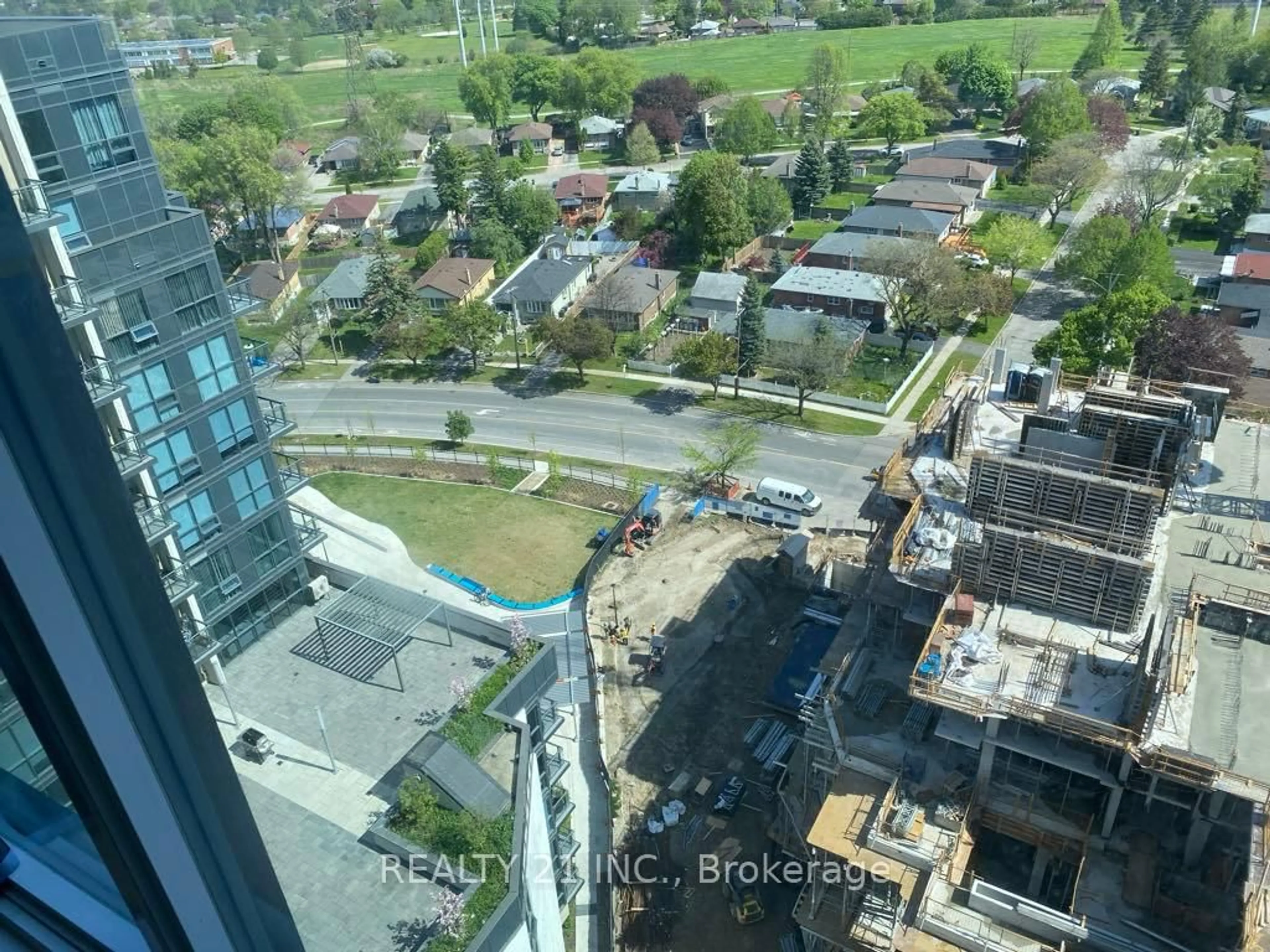 A pic from outside/outdoor area/front of a property/back of a property/a pic from drone, city buildings view from balcony for 20 Meadowglen PL Pl #1904, Toronto Ontario M1G 0A9