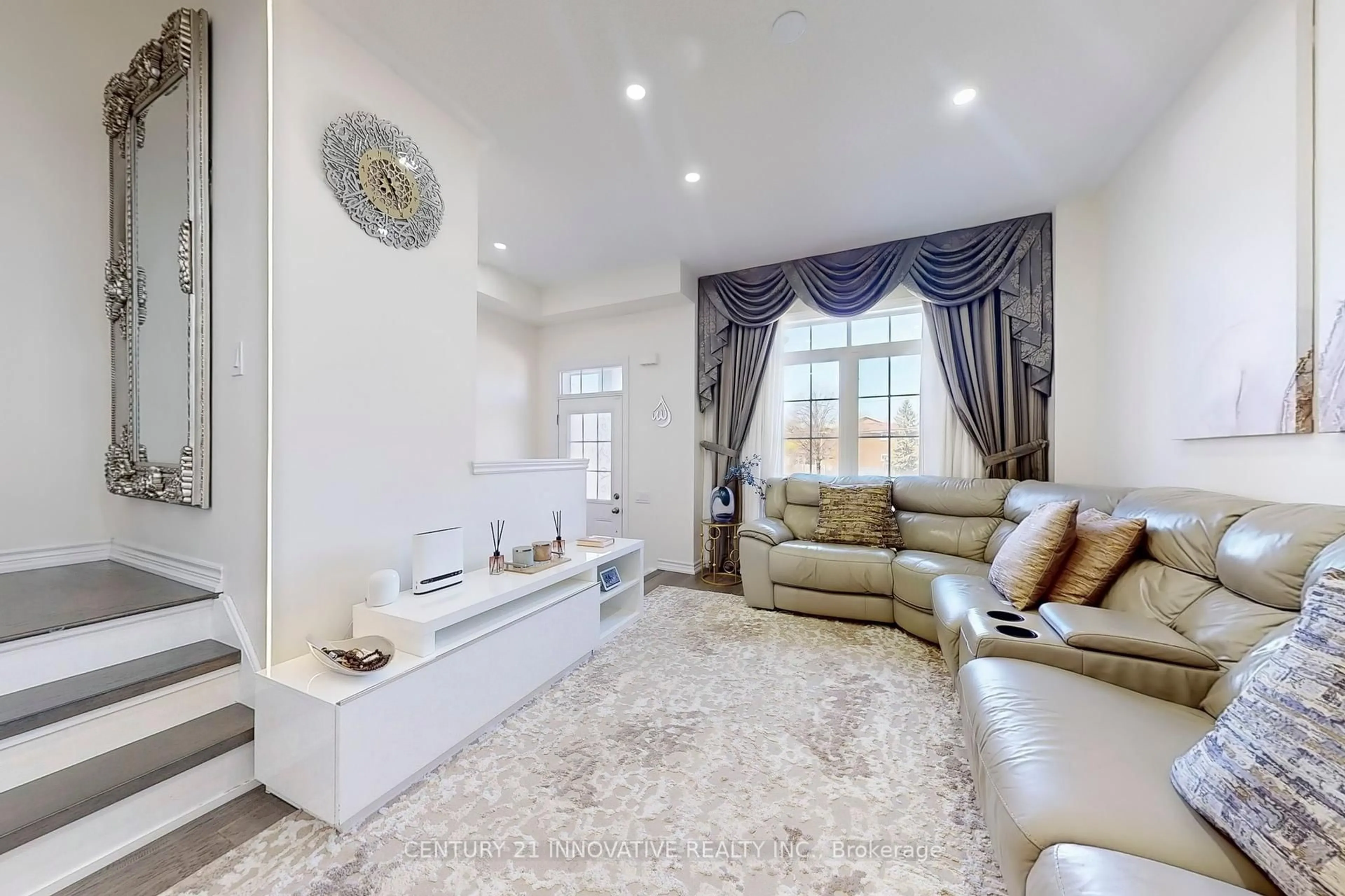 Living room with furniture, unknown for 2115 Brock Rd, Pickering Ontario L1X 0E1