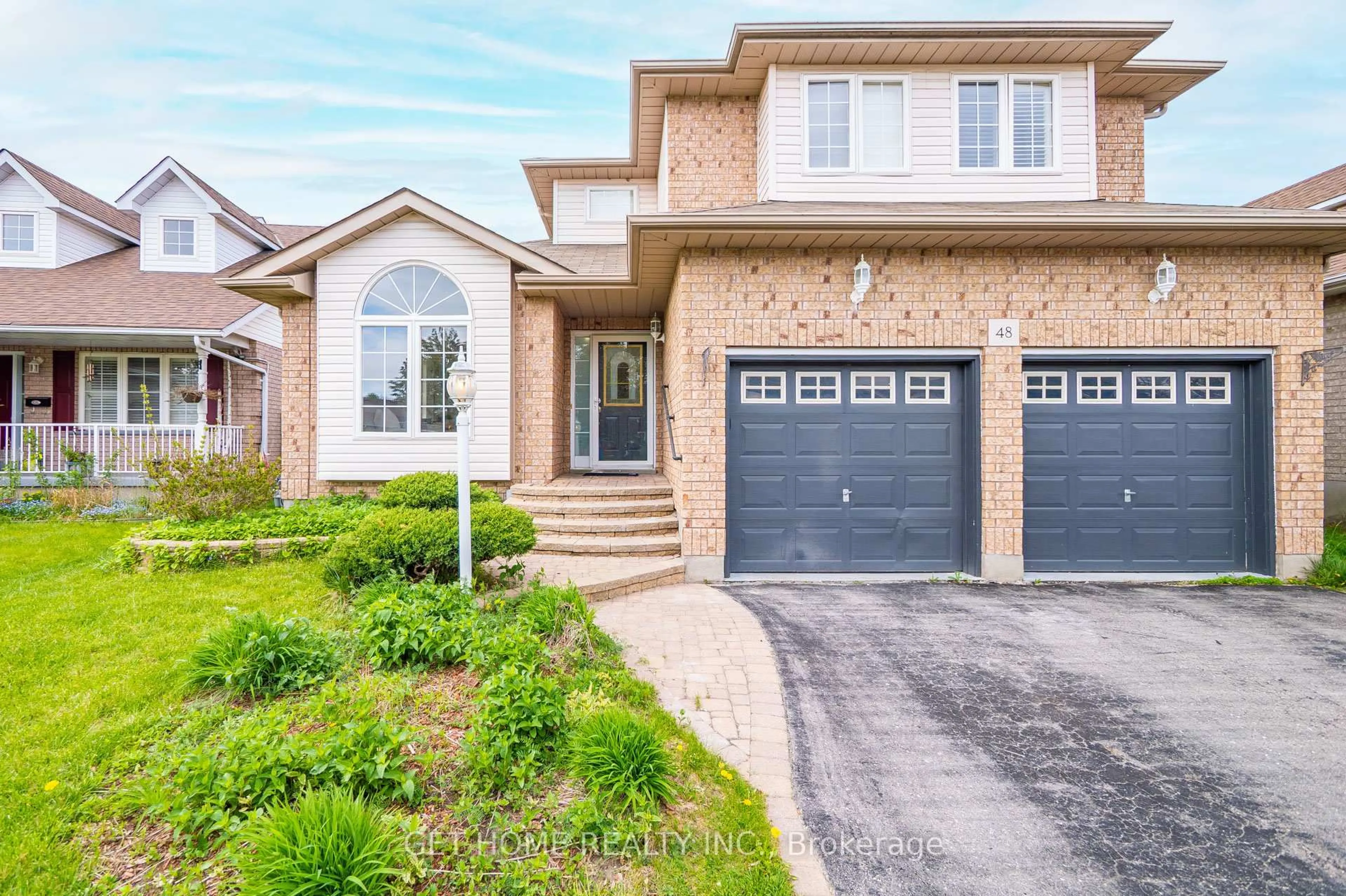 Home with brick exterior material, street for 48 Niagara Dr, Oshawa Ontario L1G 8A5