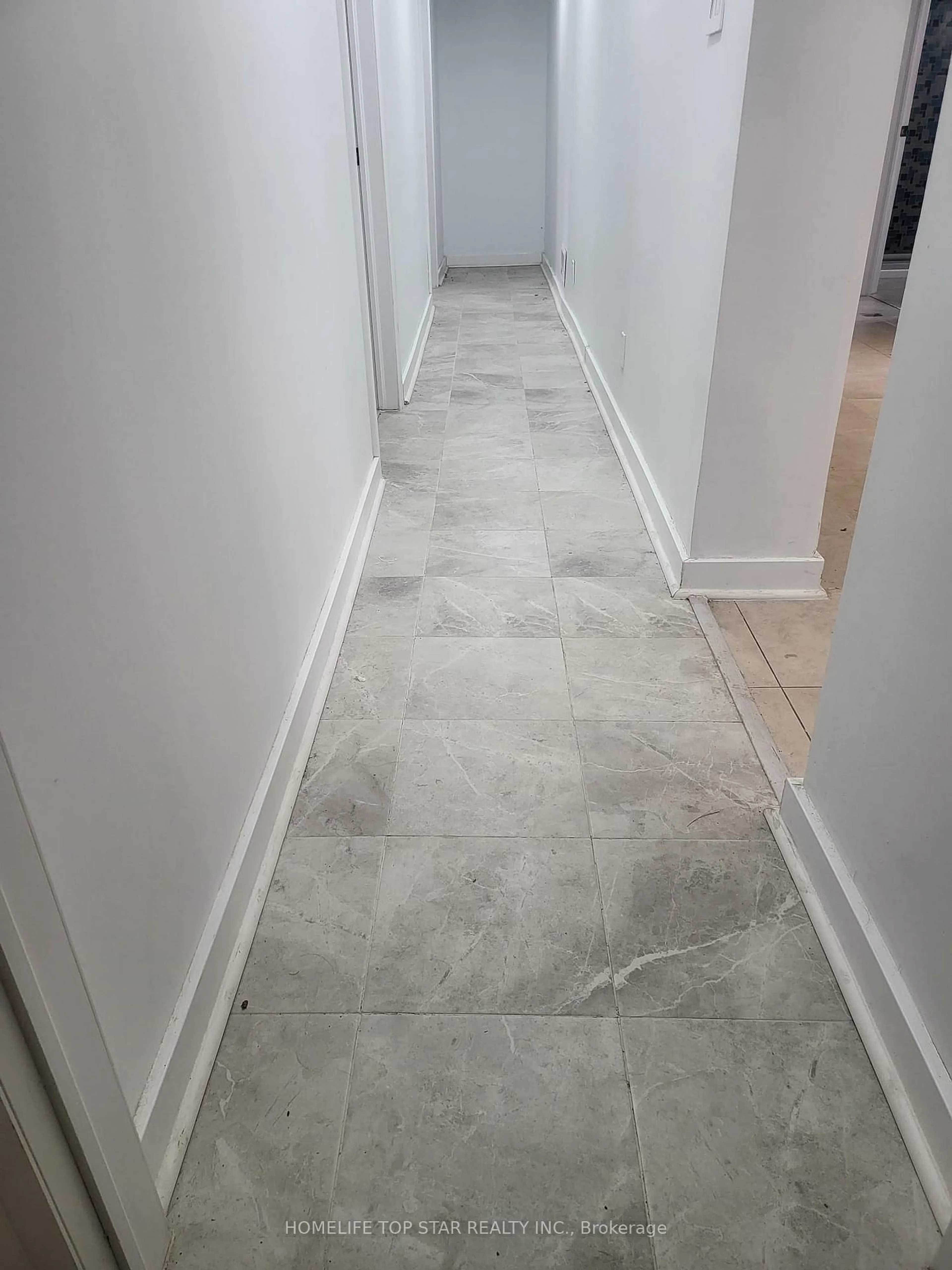 Unknown for 68 Sunnypoint Cres, Toronto Ontario M1M 1B9