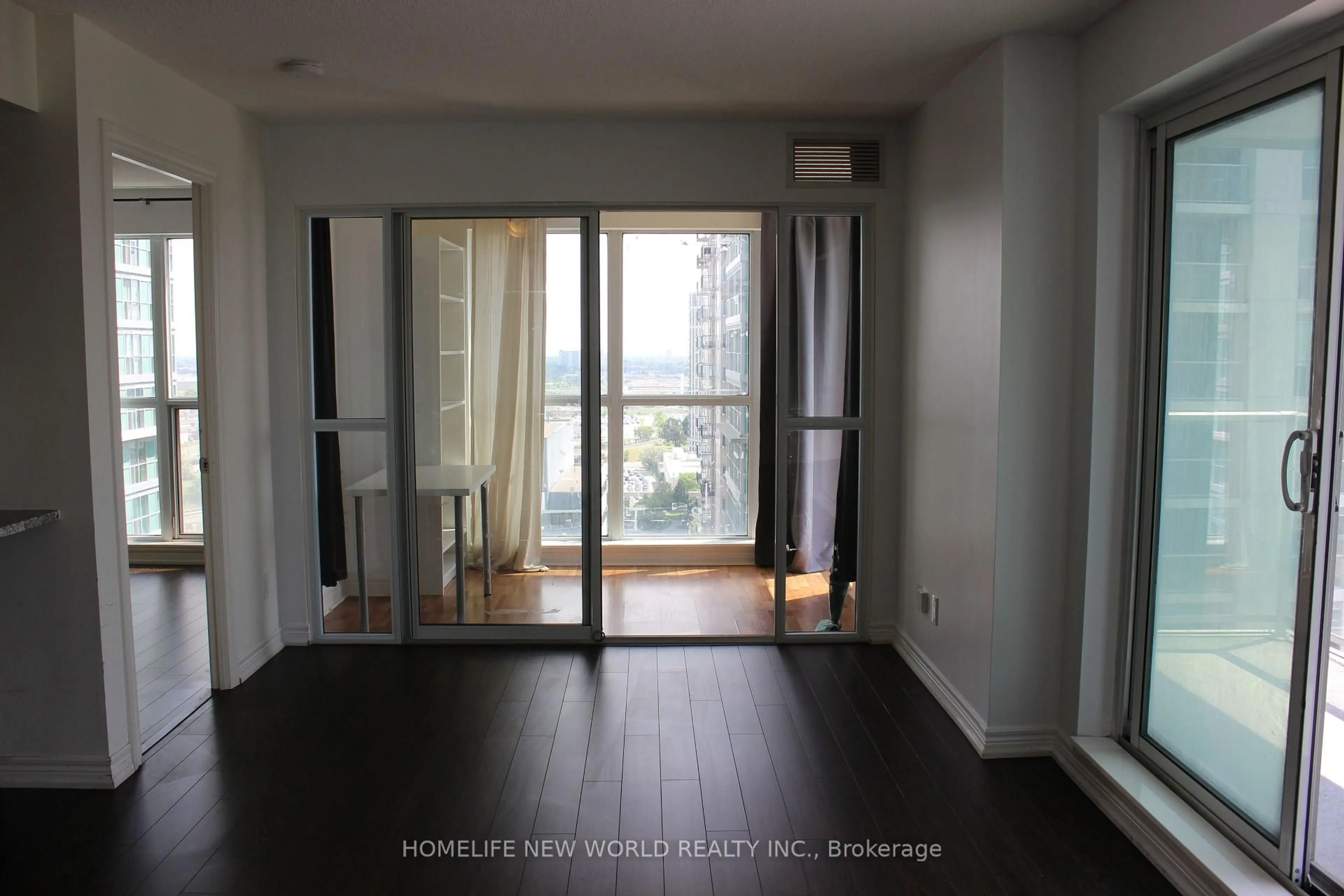 A pic of a room for 60 Town Centre Crt #1707, Toronto Ontario M1P 0B1