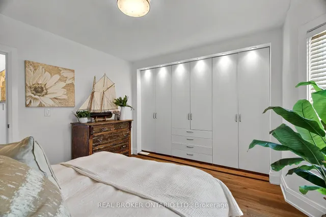 Additional property image - 143 Parkmount Rd Rd