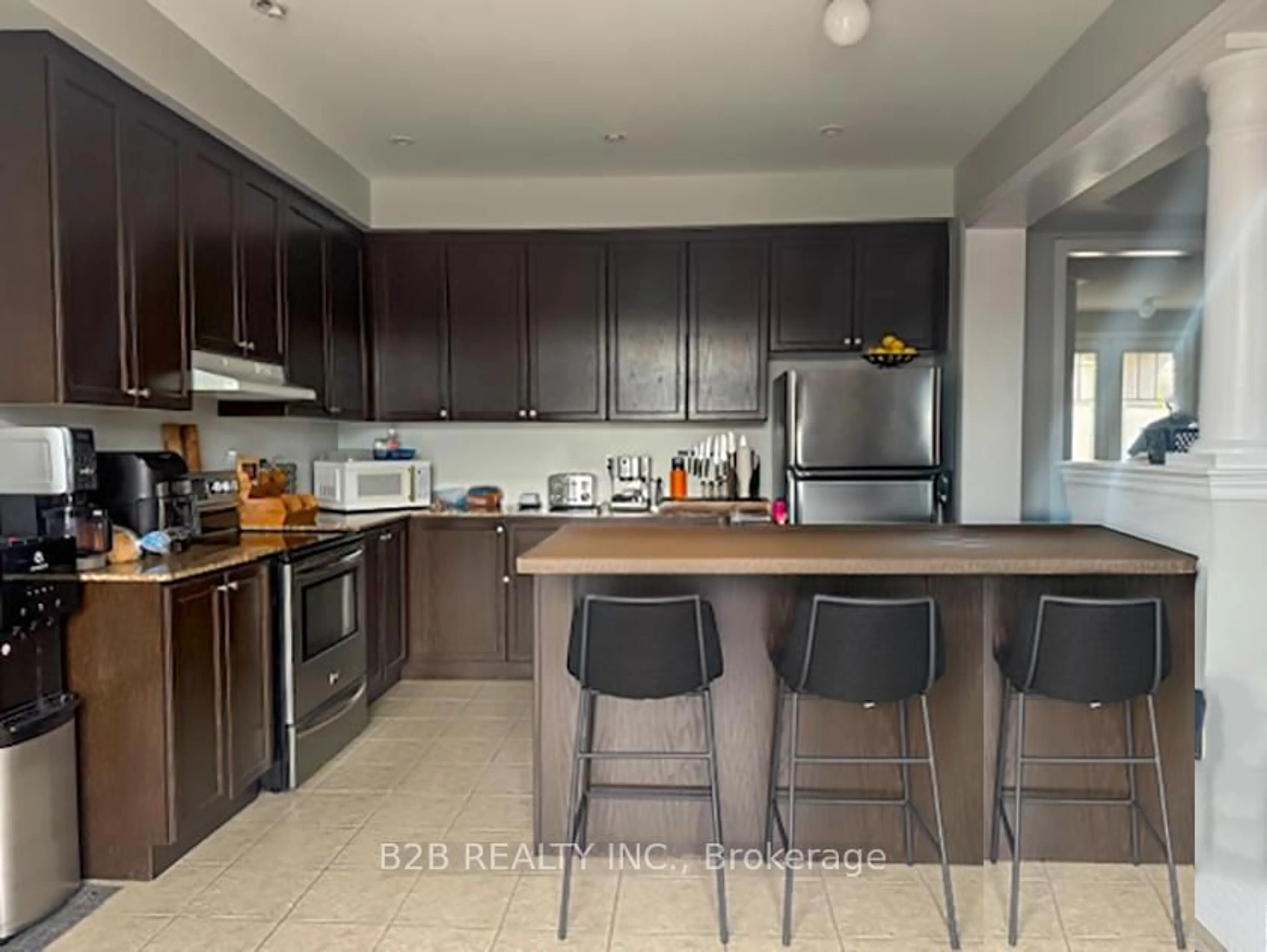 Unknown for 11 Woolacott Lane, Clarington Ontario L1C 0J4