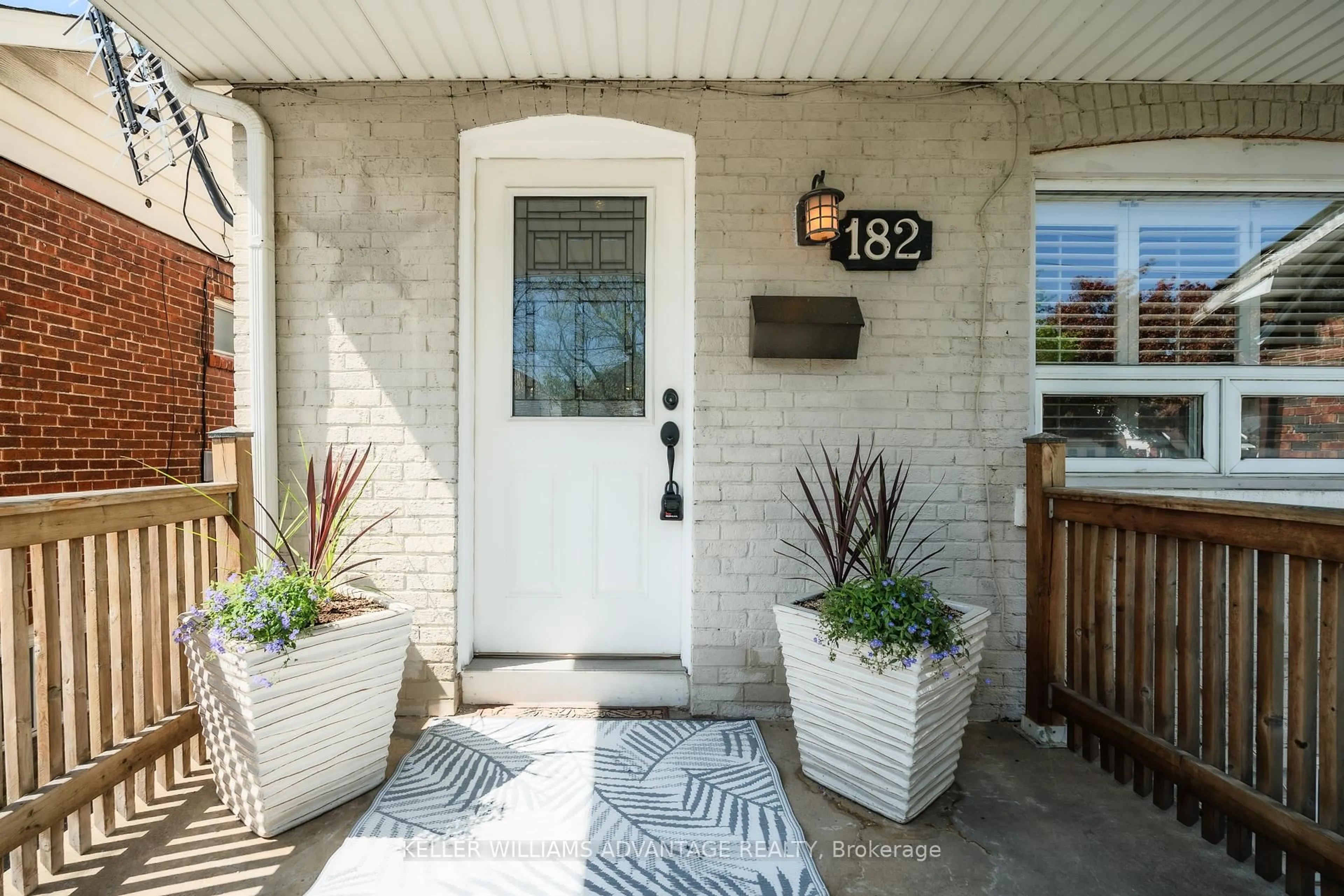 Indoor entryway for 182 Sammon Ave, Toronto Ontario M4J 1Z2