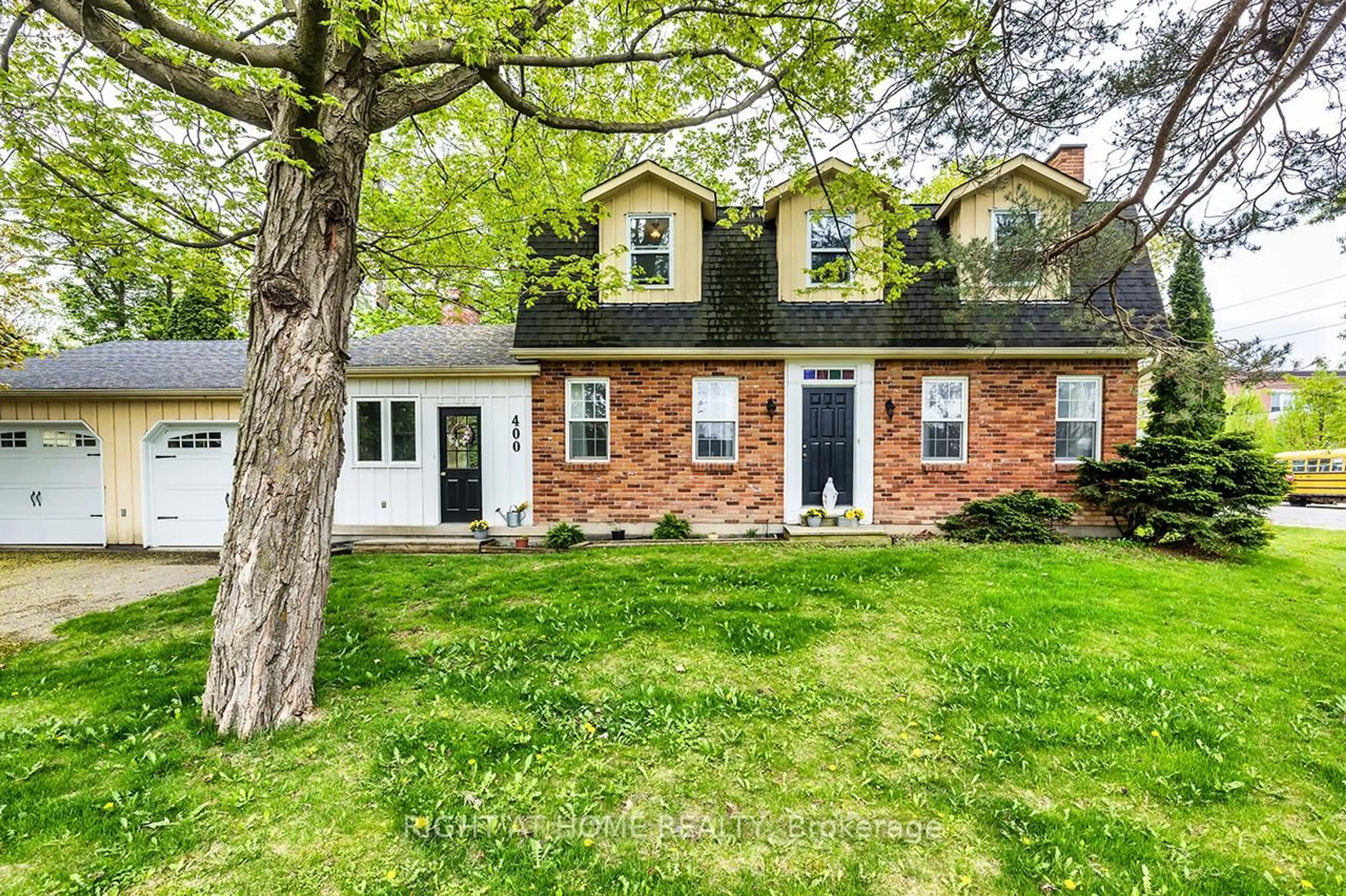 Home with brick exterior material, street for 400 McDonald St, Scugog Ontario L9L 1L7