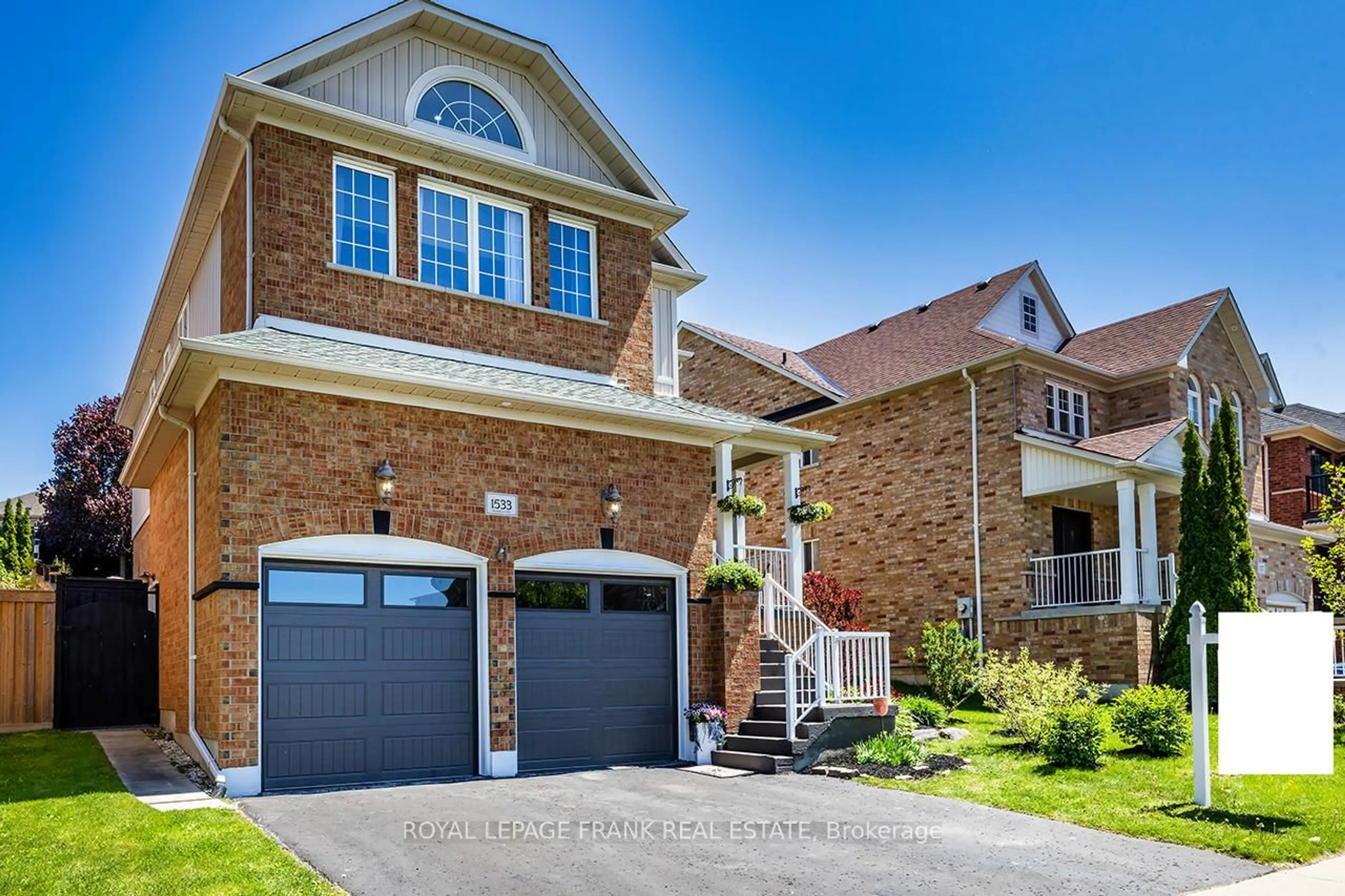Home with brick exterior material, street for 1533 CLEARBROOK Dr, Oshawa Ontario L1K 2P6