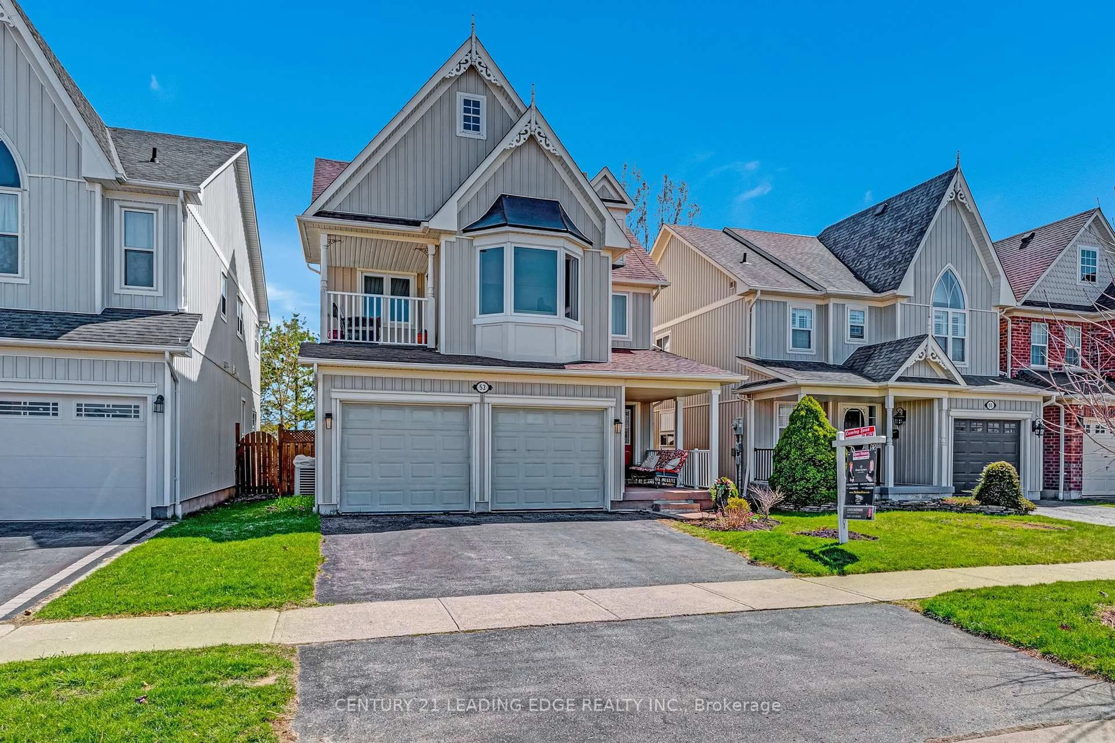 Home with brick exterior material, street for 53 Kinross Ave, Whitby Ontario L1M 2C4