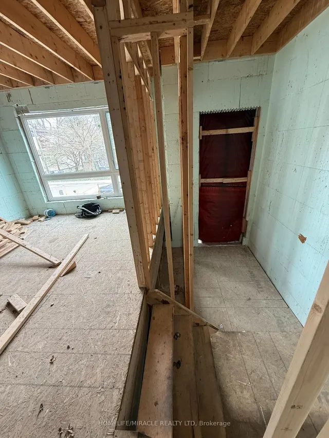 Additional property image - 42 August Ave
