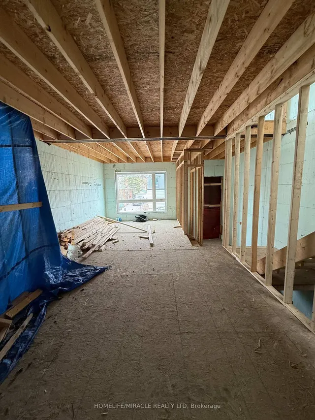 Additional property image - 42 August Ave