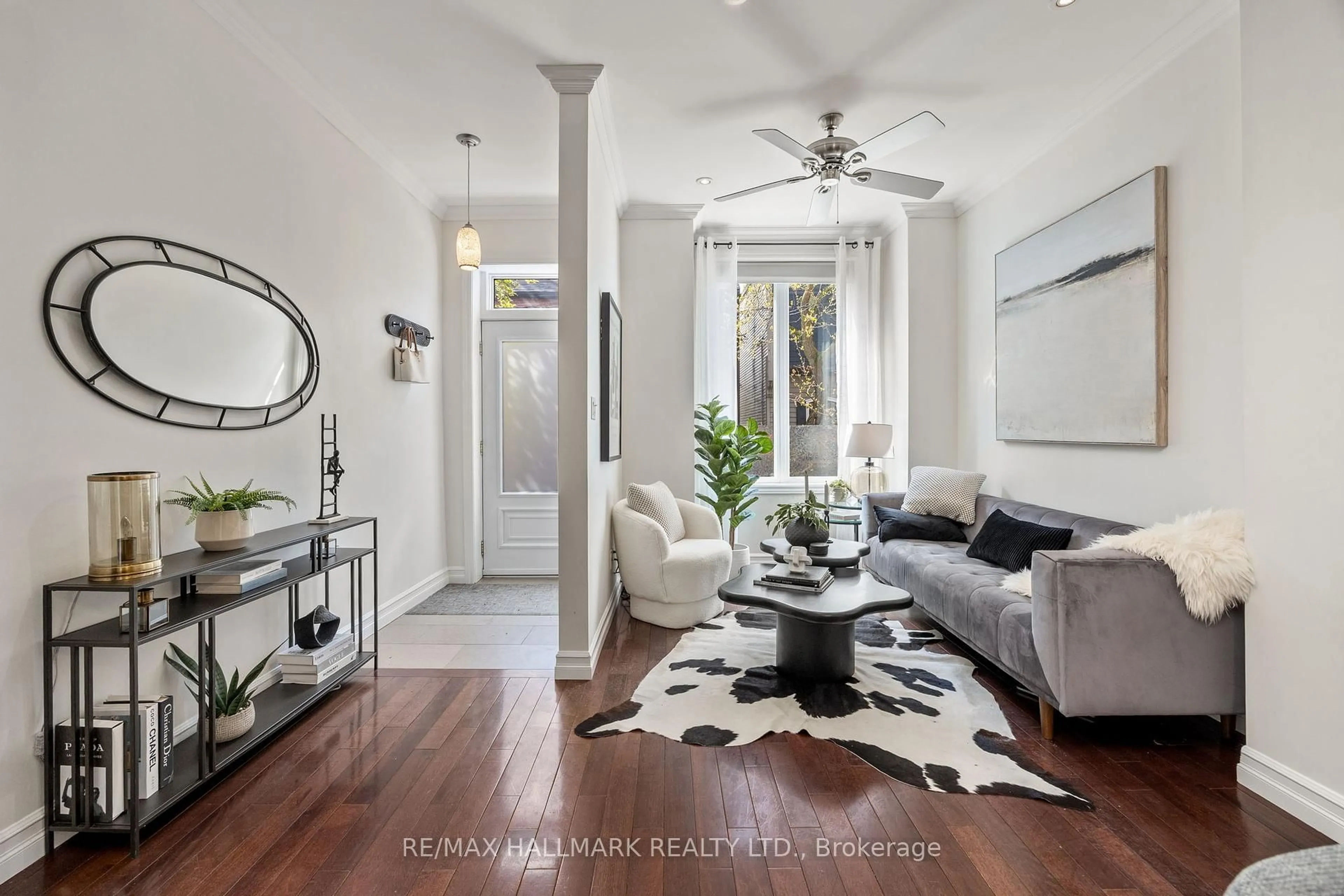 Unknown for 48 Allen Ave, Toronto Ontario M4M 1T4