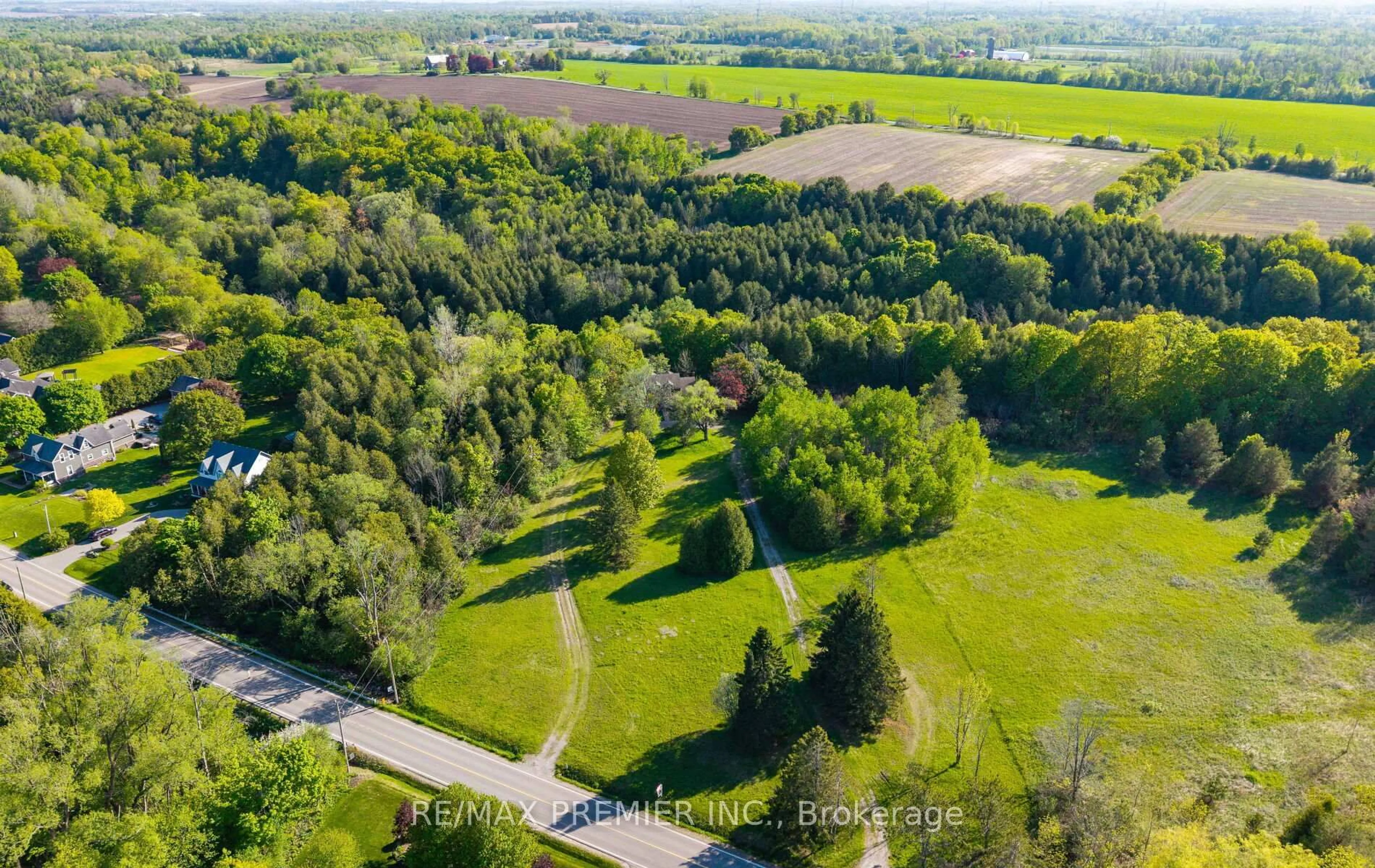 A pic from outside/outdoor area/front of a property/back of a property/a pic from drone, forest/trees view for 3722 Old Scugog Rd, Clarington Ontario L1C 4J2