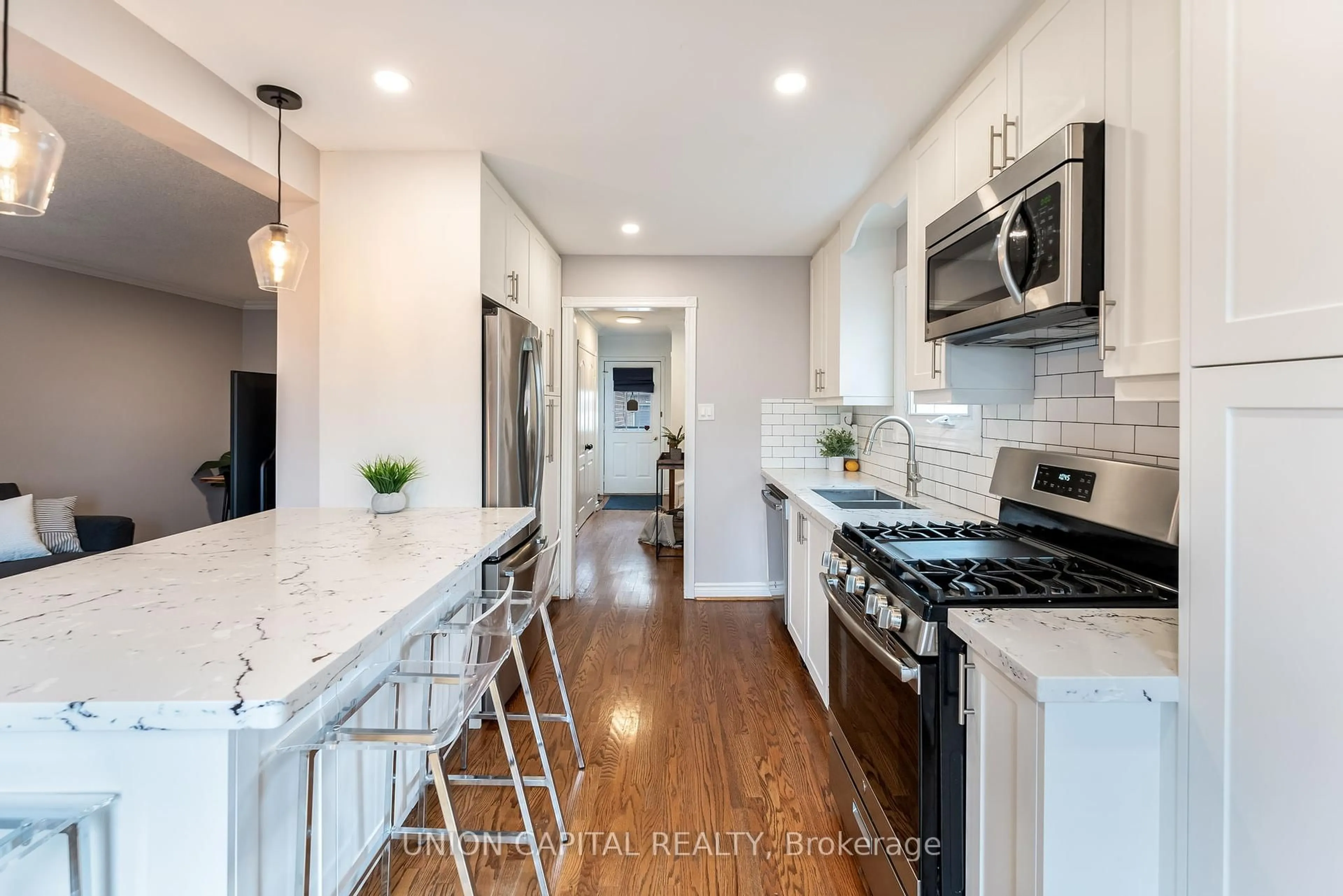 Open concept kitchen, ceramic/tile floor for 1167 Tanzer Crt, Pickering Ontario L1W 3S7