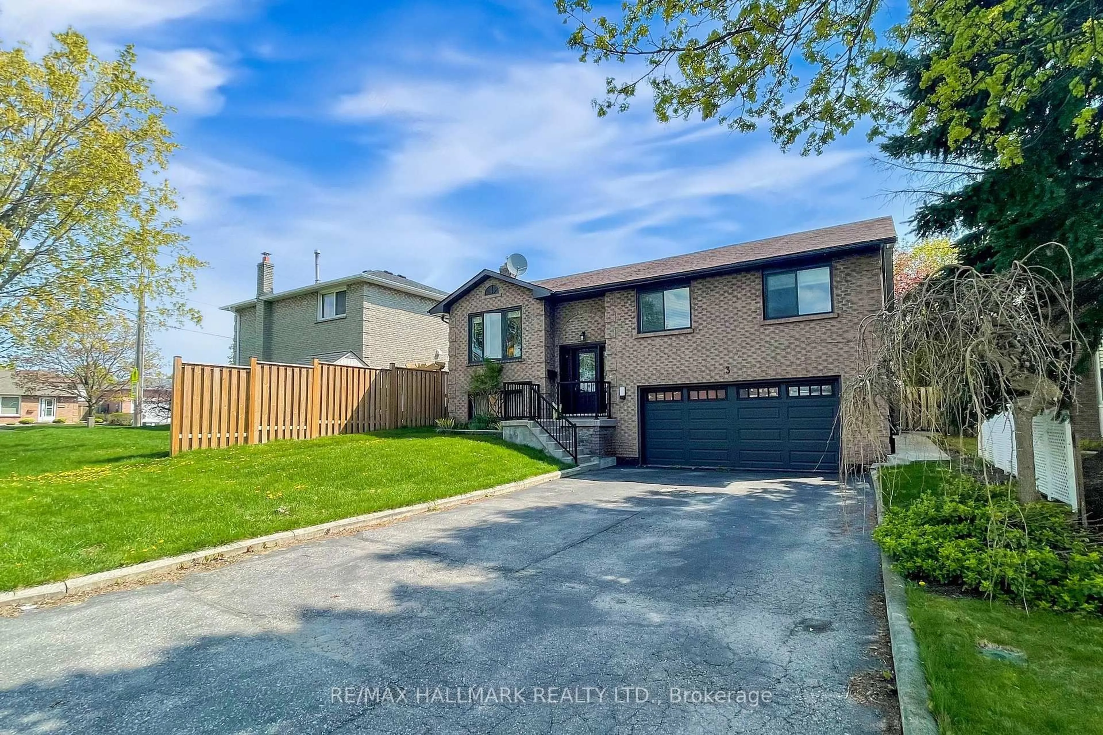 Unknown for 3 Cherry Blossom Cres, Clarington Ontario L1E 1H1