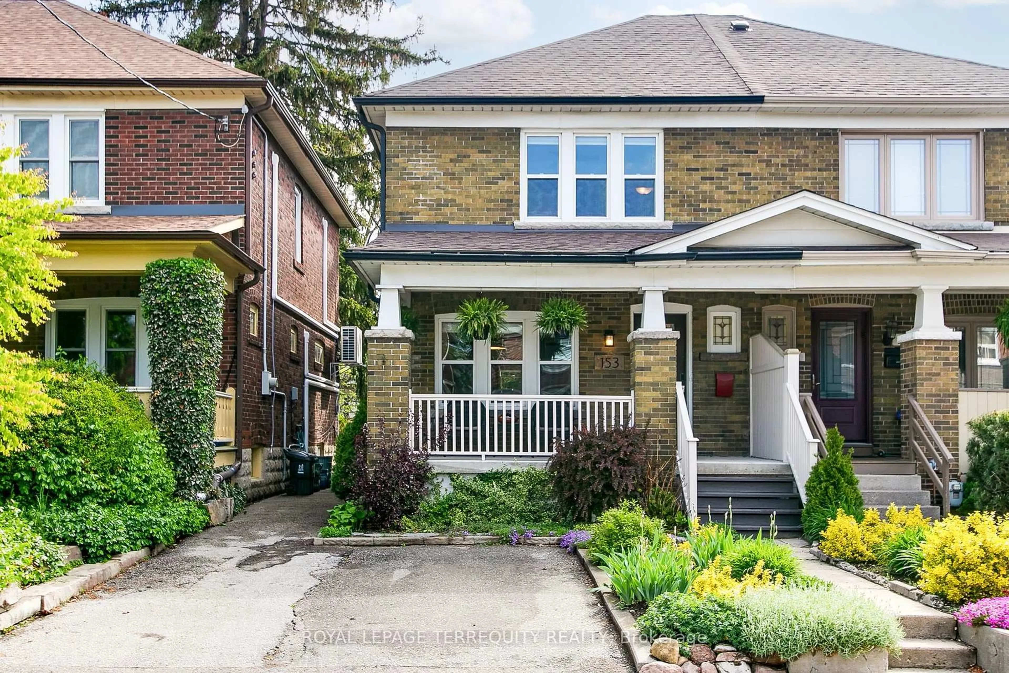Home with brick exterior material, street for 153 Linsmore Cres, Toronto Ontario M4J 4L3