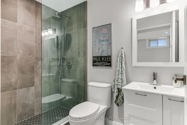 Additional property image - 153 Linsmore Cres