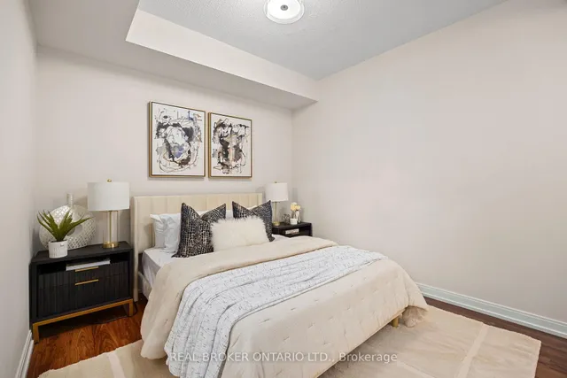 Additional property image - 181 Village Green Sq Unit 119