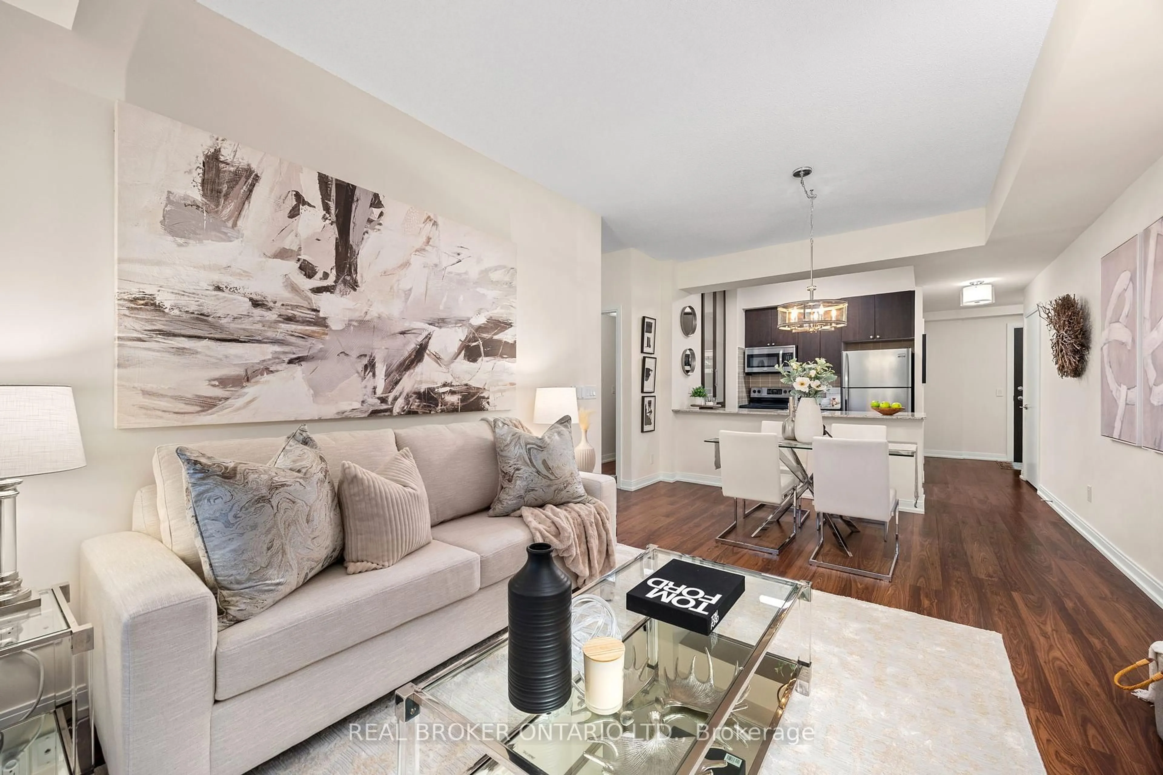 Living room with furniture, unknown for 181 Village Green Sq #119, Toronto Ontario M1S 0K6