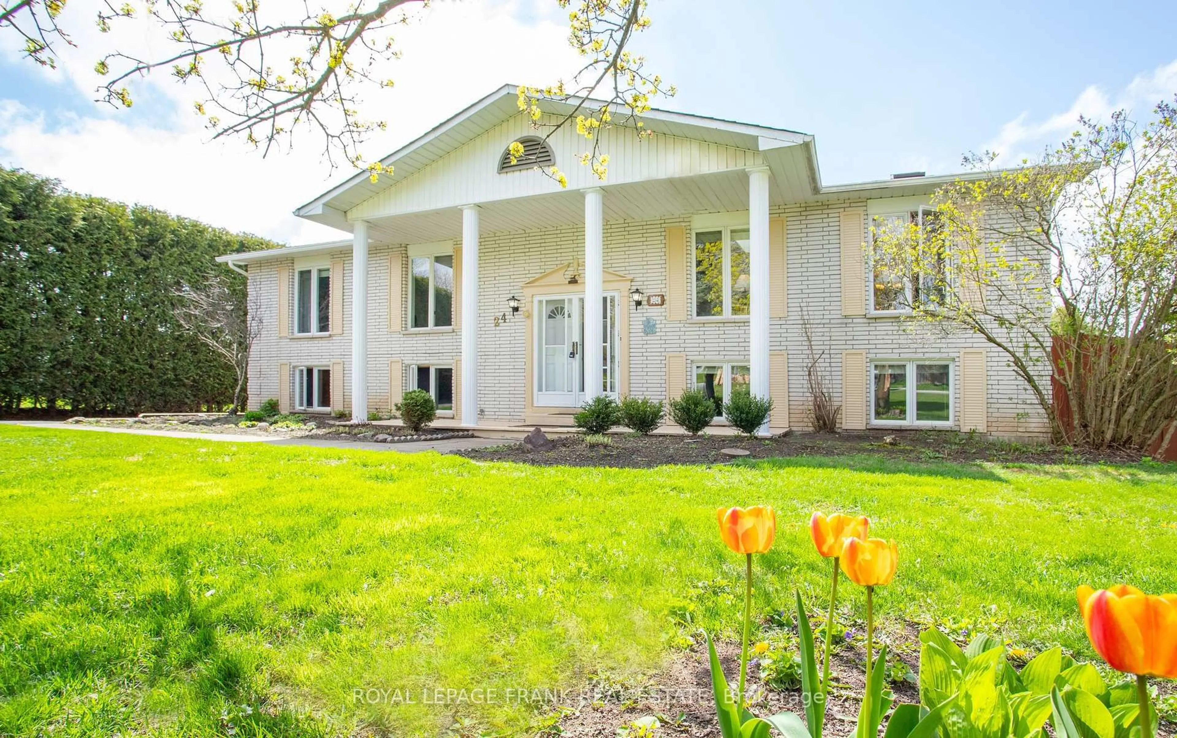 Home with vinyl exterior material, street for 24 Pearl Dr, Scugog Ontario L0C 1B0