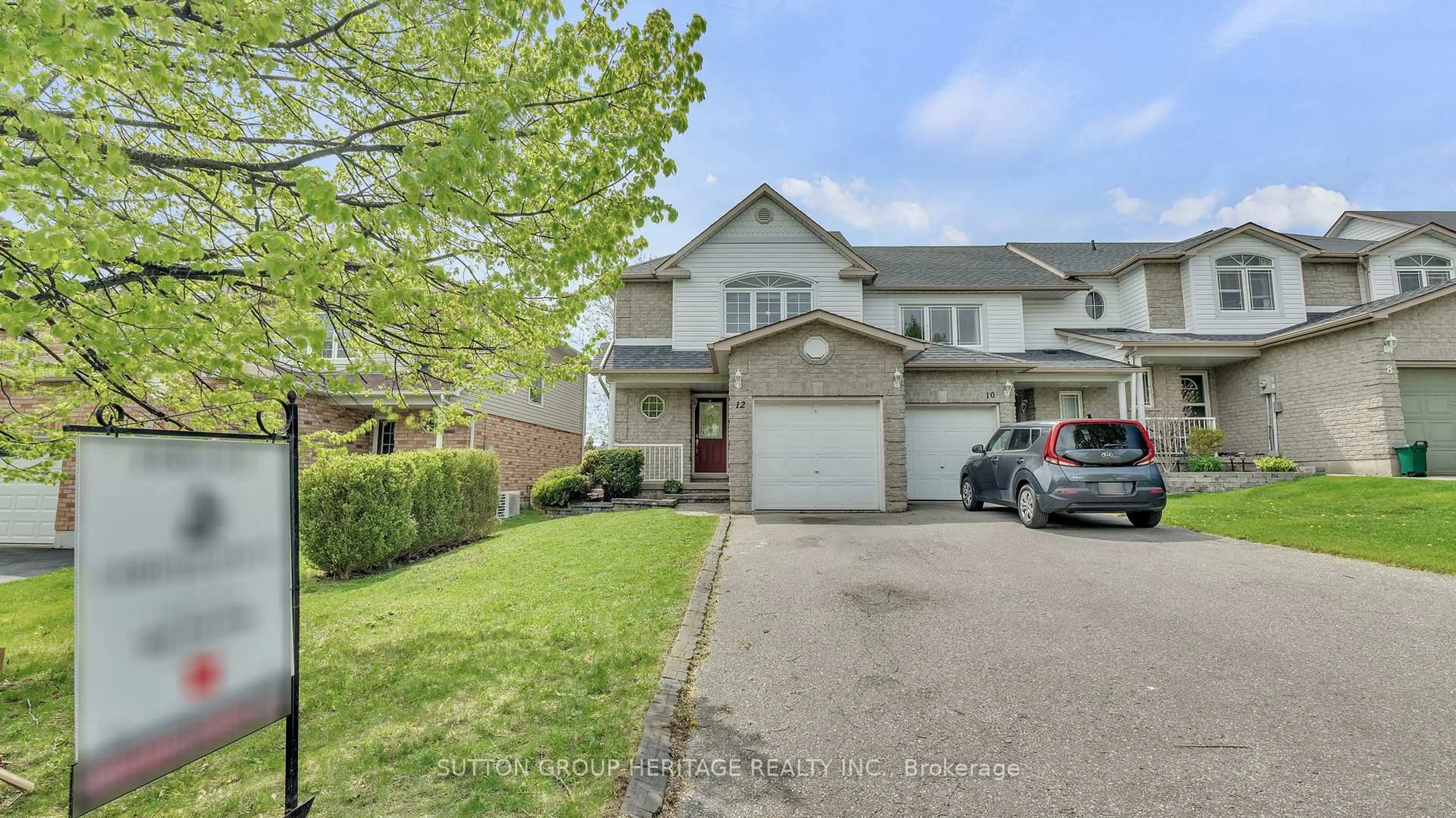 A pic from outside/outdoor area/front of a property/back of a property/a pic from drone, street for 12 Cornish Dr, Clarington Ontario L1E 3E1